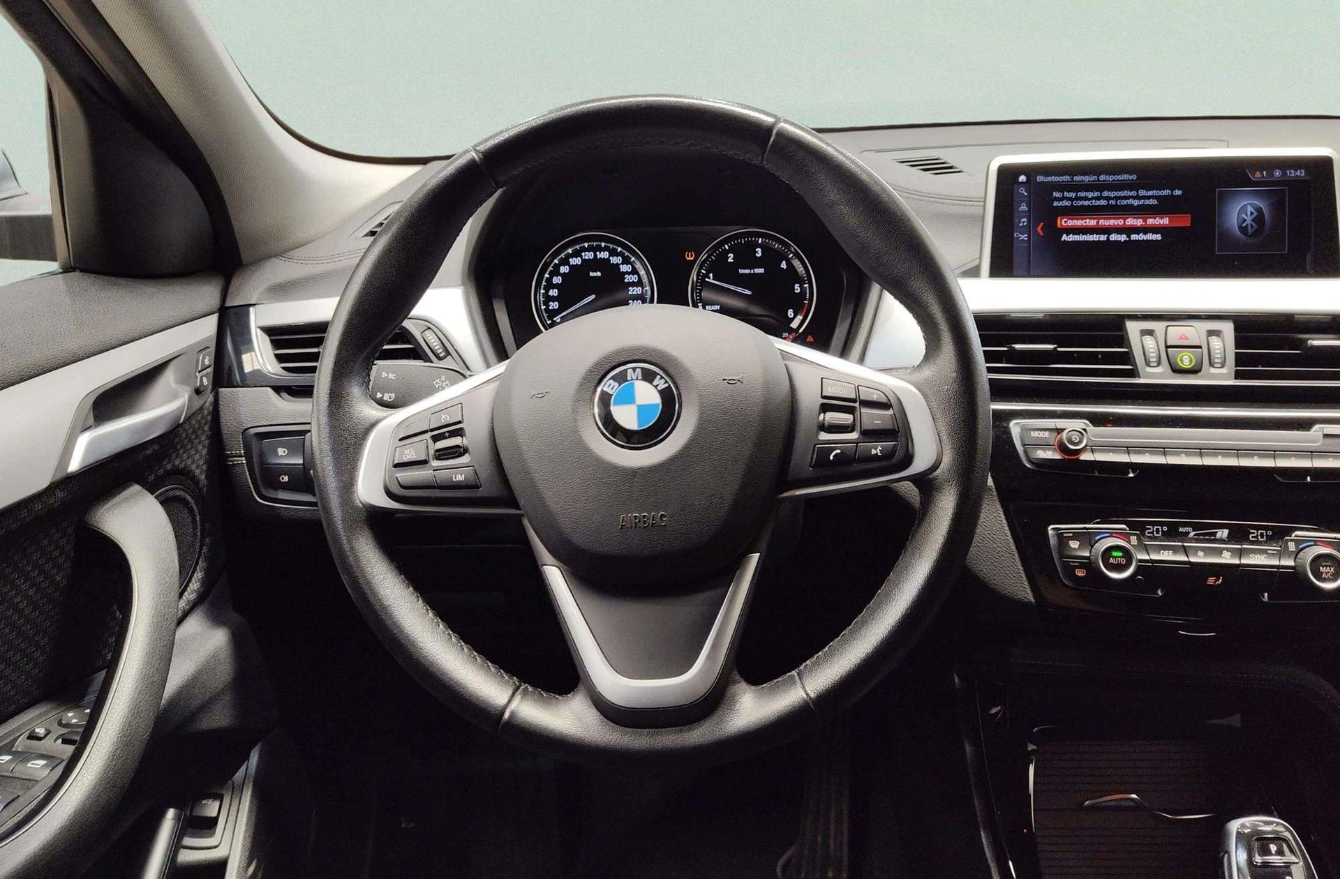 BMW X2 sDrive18d Business - foto 26