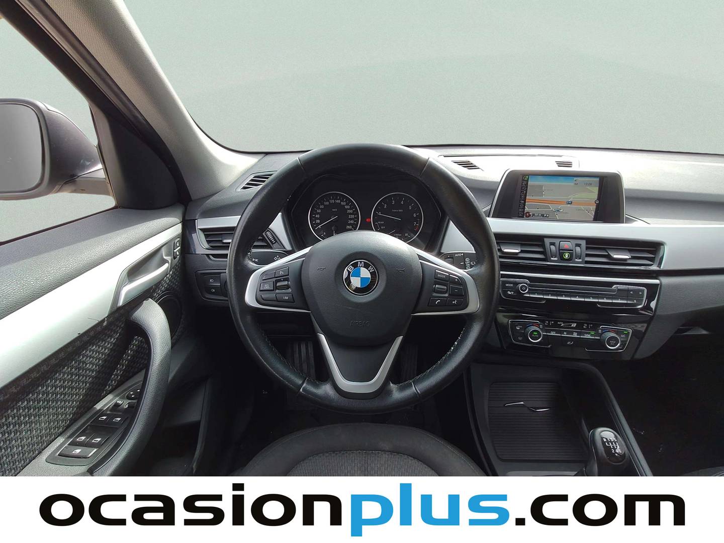 Foto BMW X1 BMW X1 sDrive18i  (136 CV)