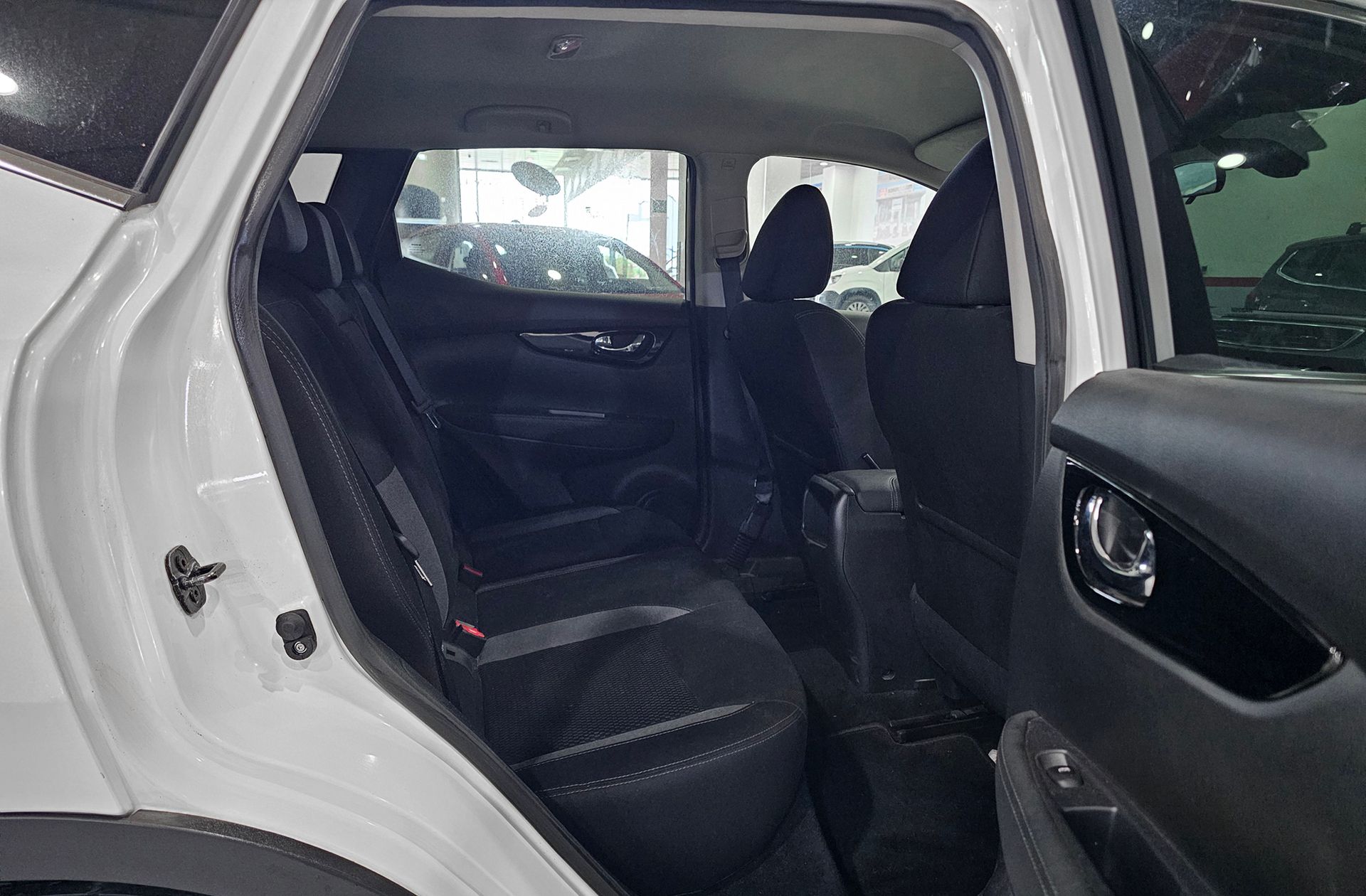 Nissan Qashqai DIG-T 140 Acenta 4x2 - foto 16