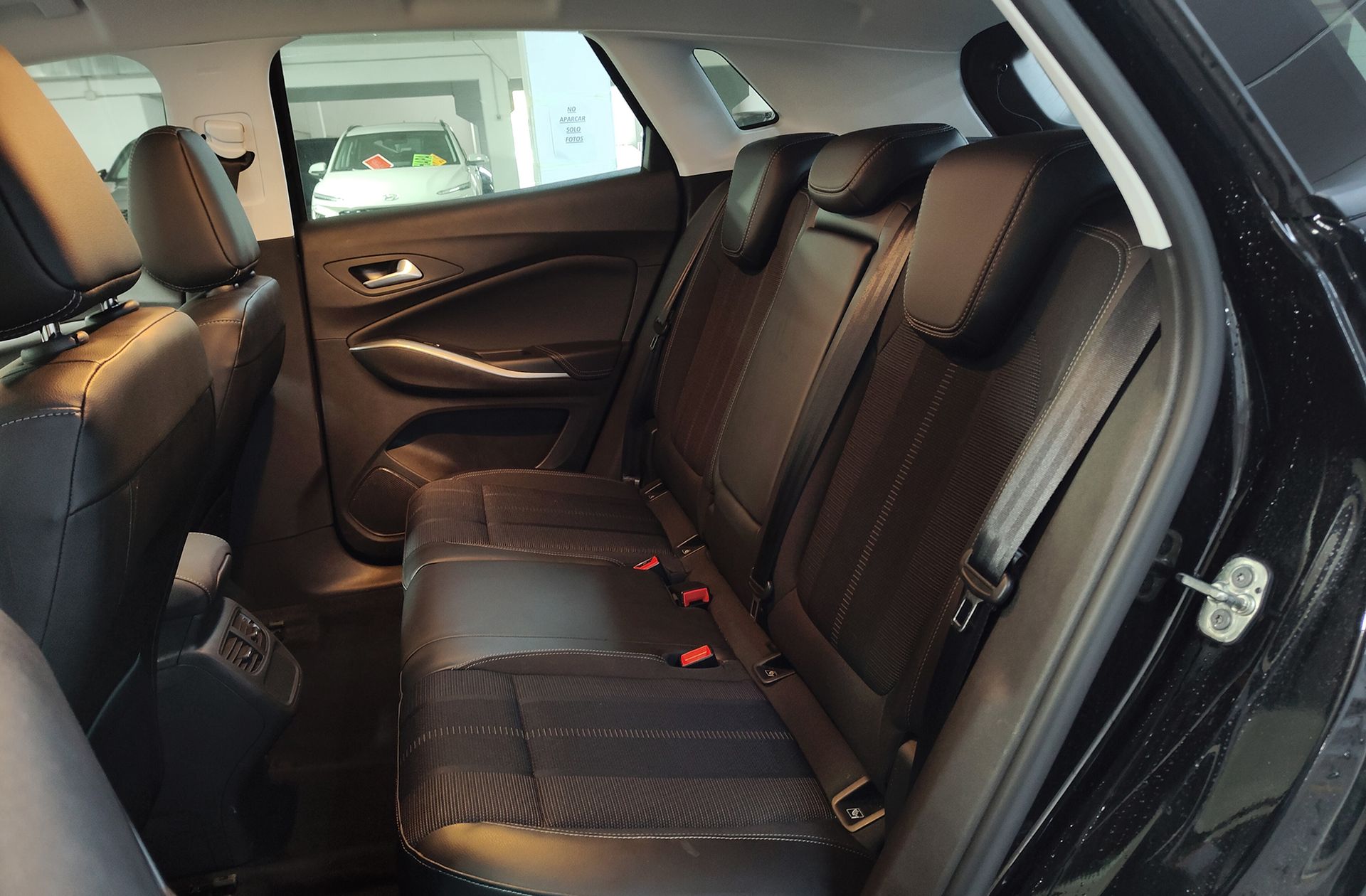 Opel Grandland 1.2 Turbo XHT GS - foto 17