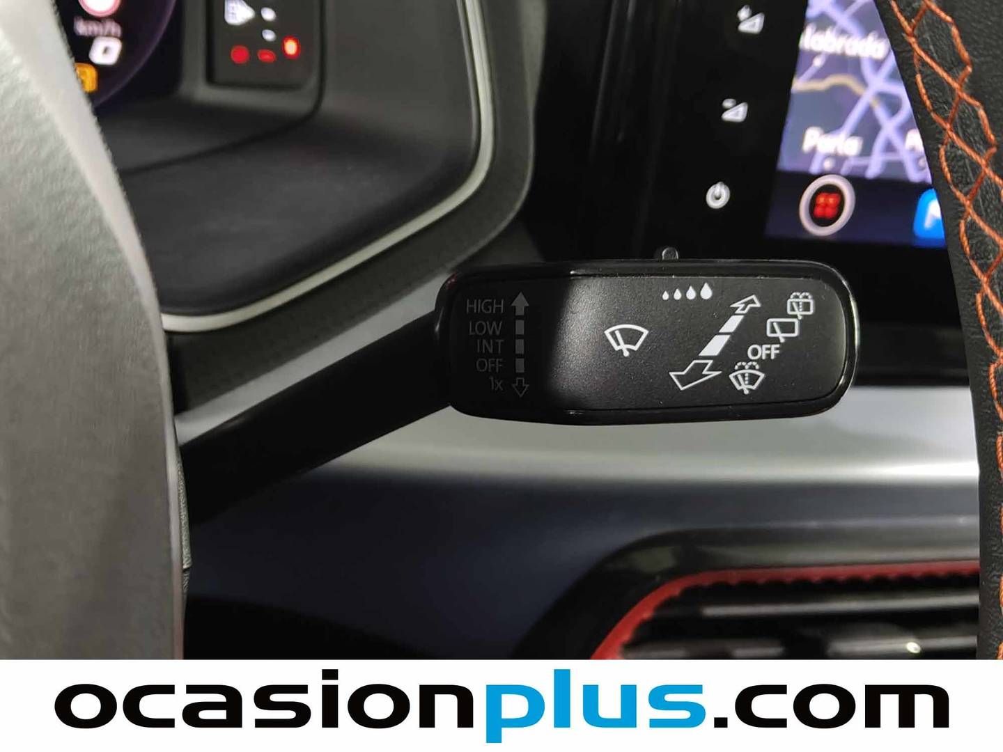 Foto Seat Arona SEAT Arona 1.5 TSI S&S FR XL DSG (150 CV)