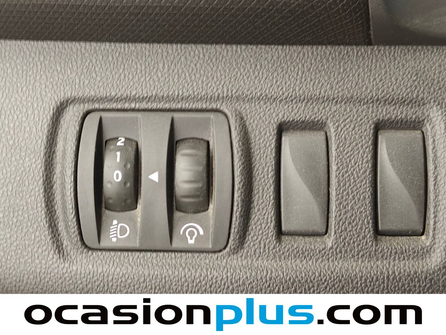 Renault Clio Renault Clio Limited 1.2 (75 CV) de ocasión