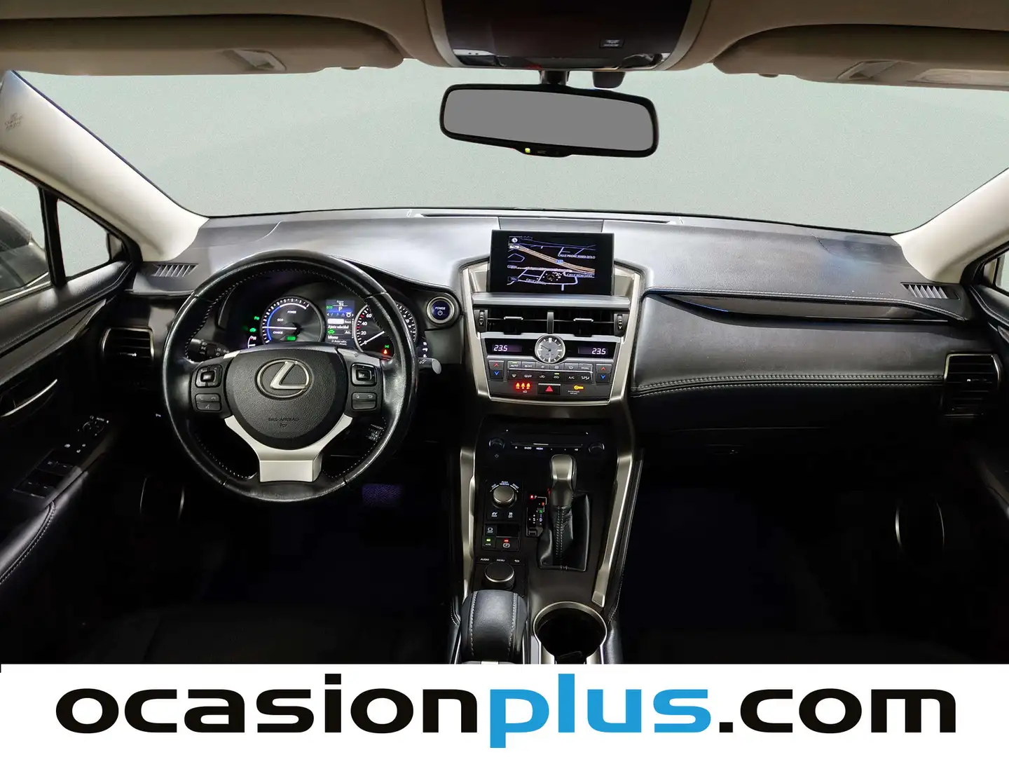 Foto Lexus NX Lexus NX 300h Corporate 2WD (197 CV)