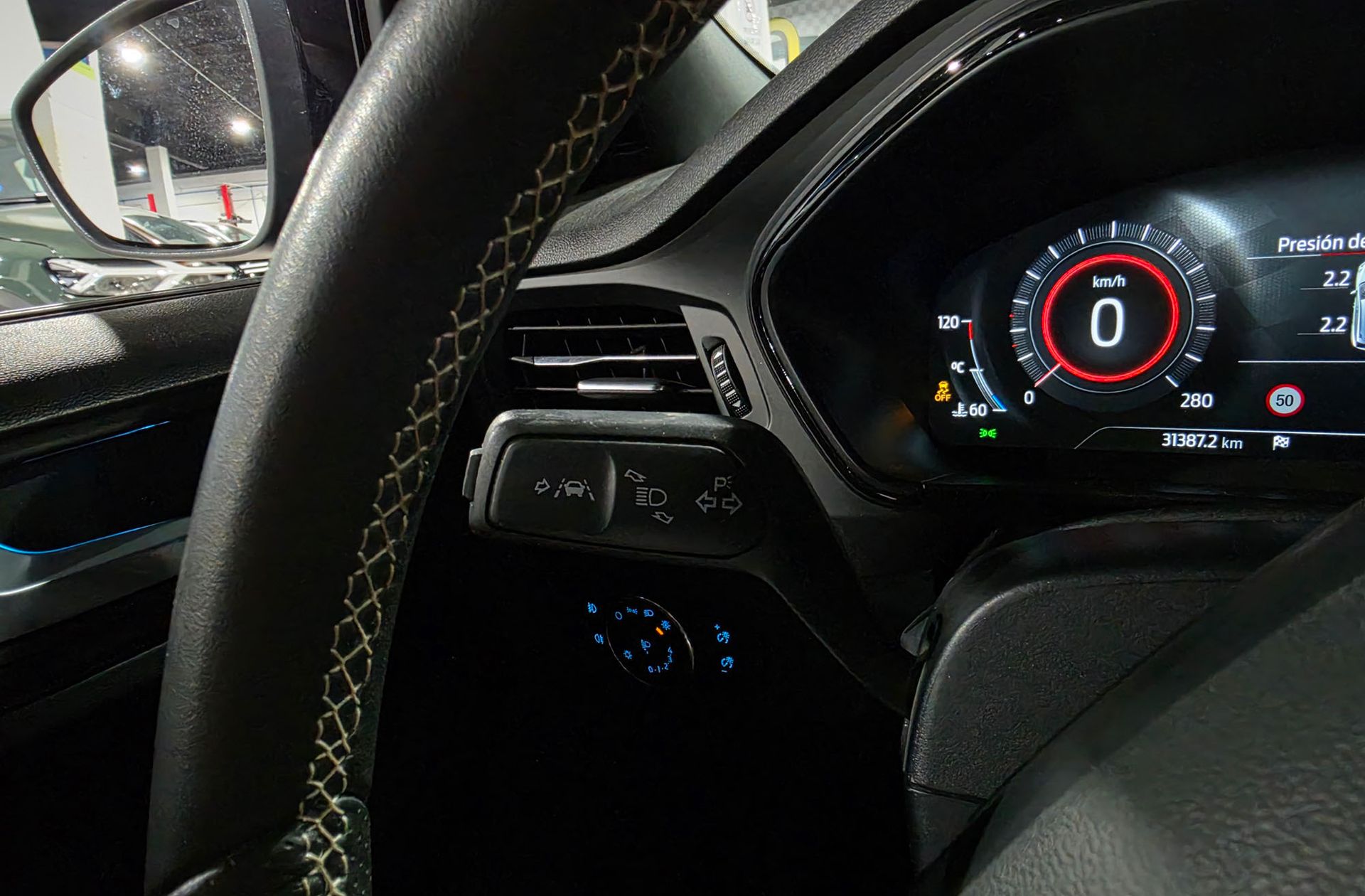 Ford Focus 2.3 EcoBoost ST - foto 31