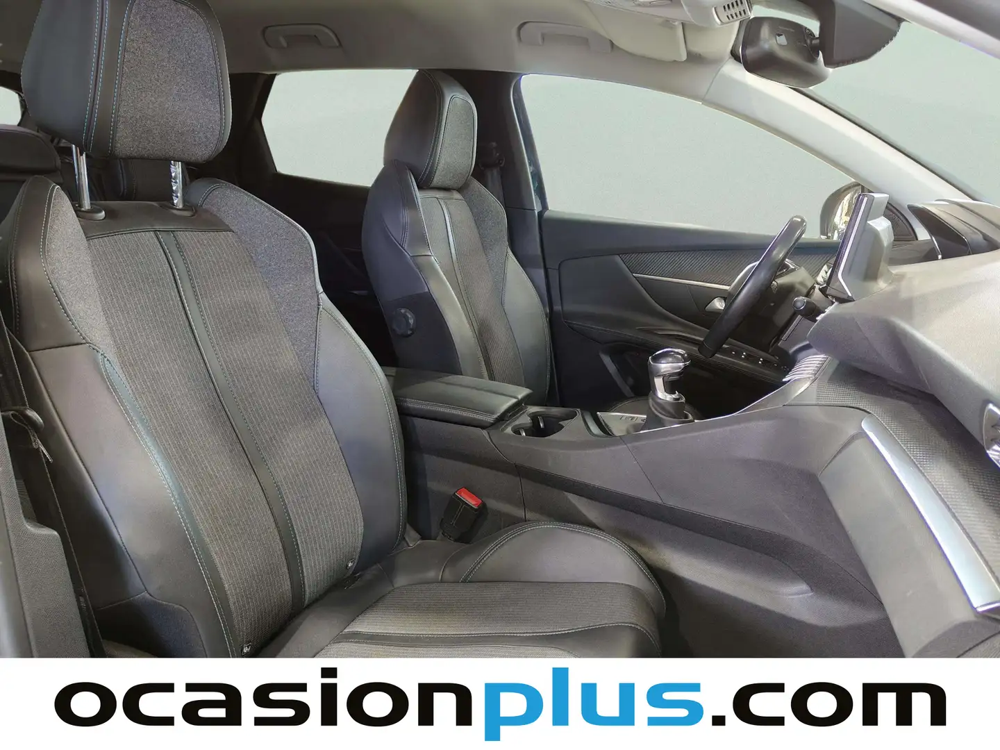 Foto Peugeot 3008 Peugeot 3008 PureTech 130 S&S Allure (130 CV)