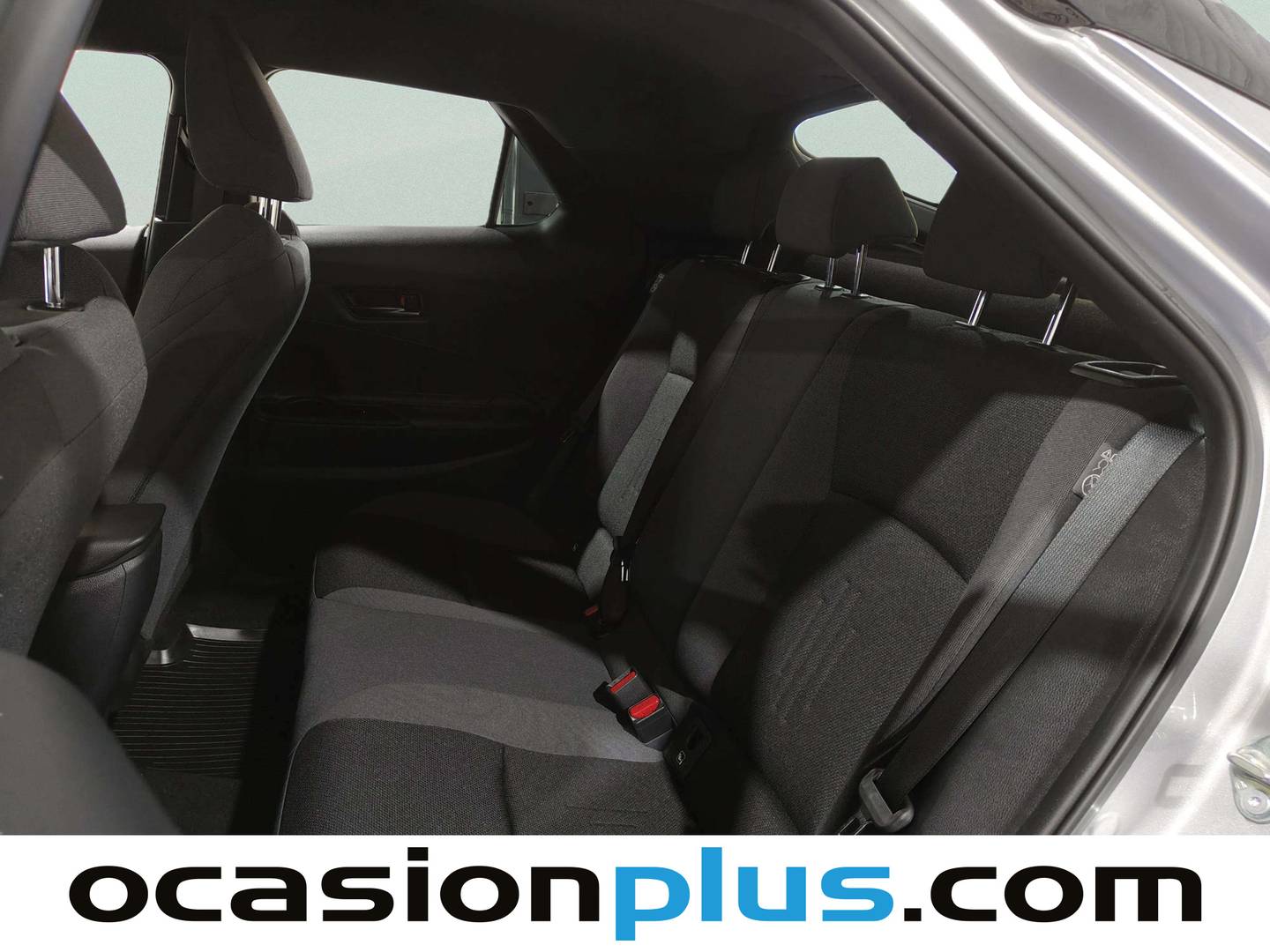 Foto asientos traseros Toyota C-HR Toyota C-HR 180H Advance (184 CV)
