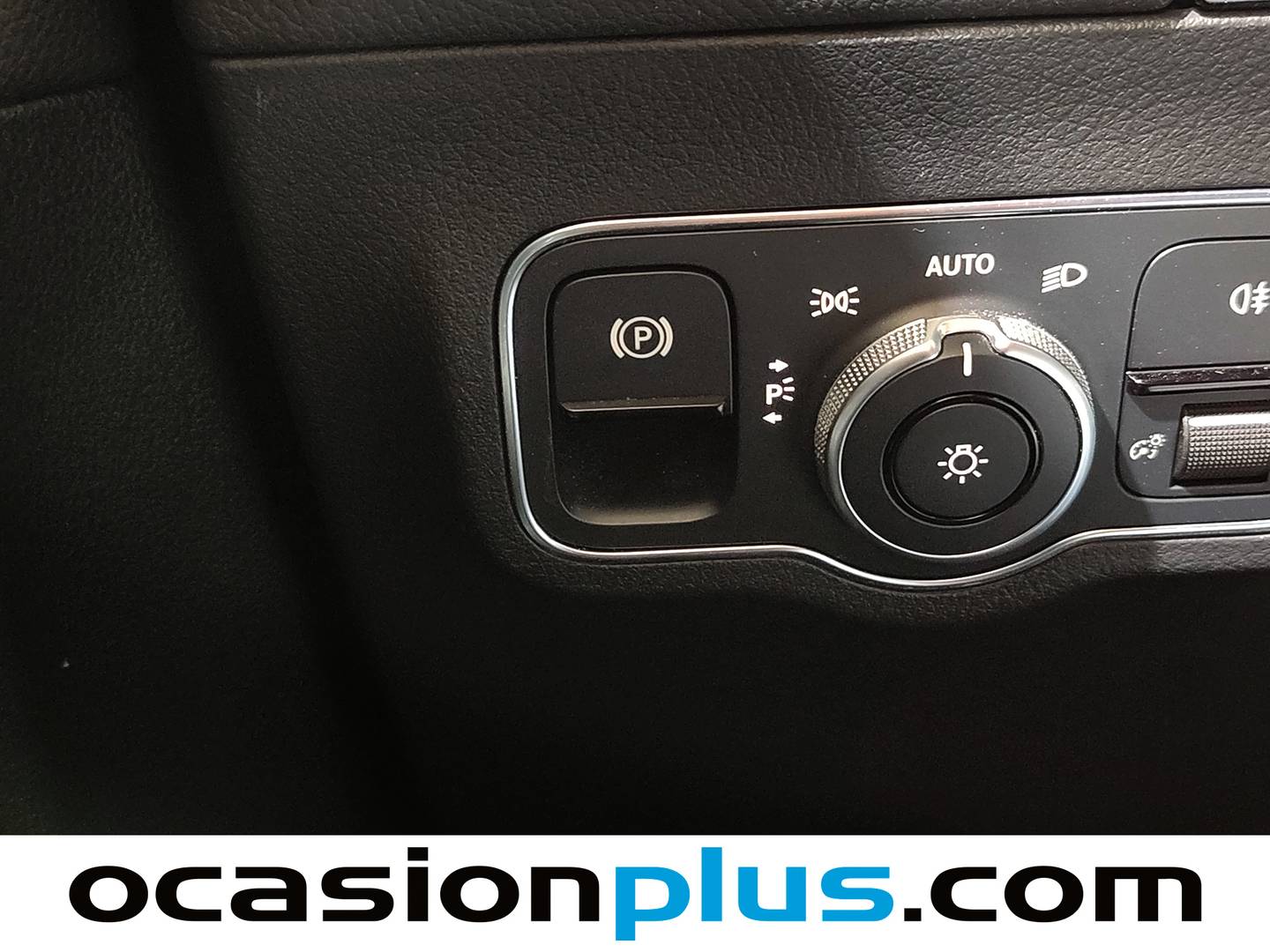 Foto Mercedes GLA Mercedes-Benz GLA GLA 220 d 4Matic (190 CV) Pack AMG