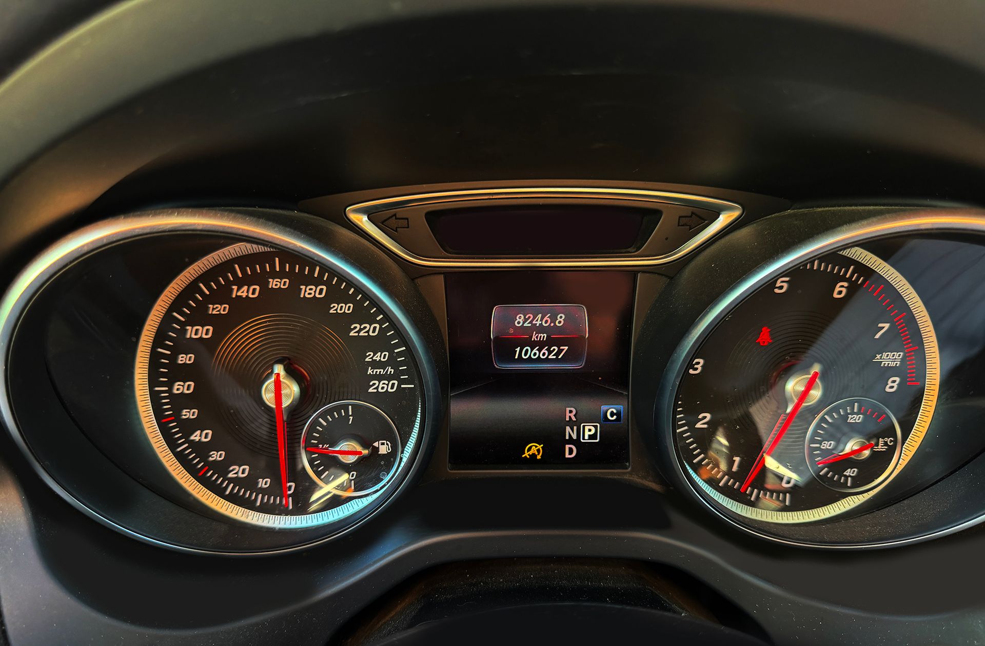 Mercedes-Benz GLA 180 Pack AMG - foto 27