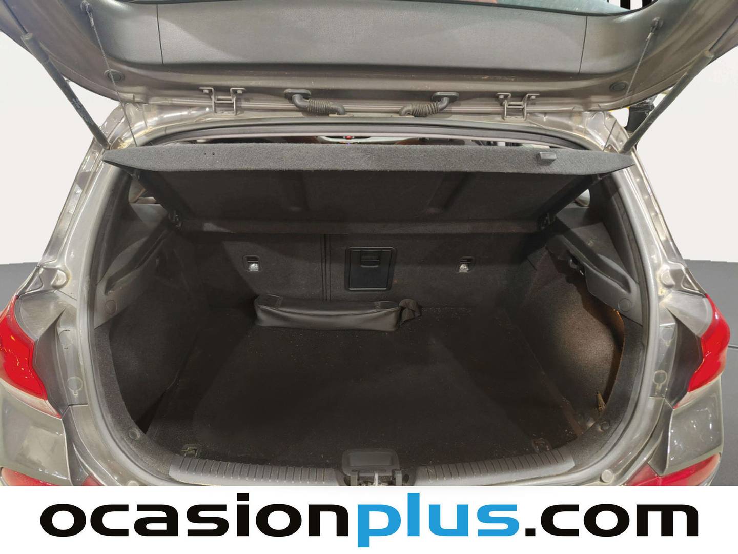 Fotos maletero Hyundai i30 Hyundai i30 1.6 CRDI Tecno (110 CV)