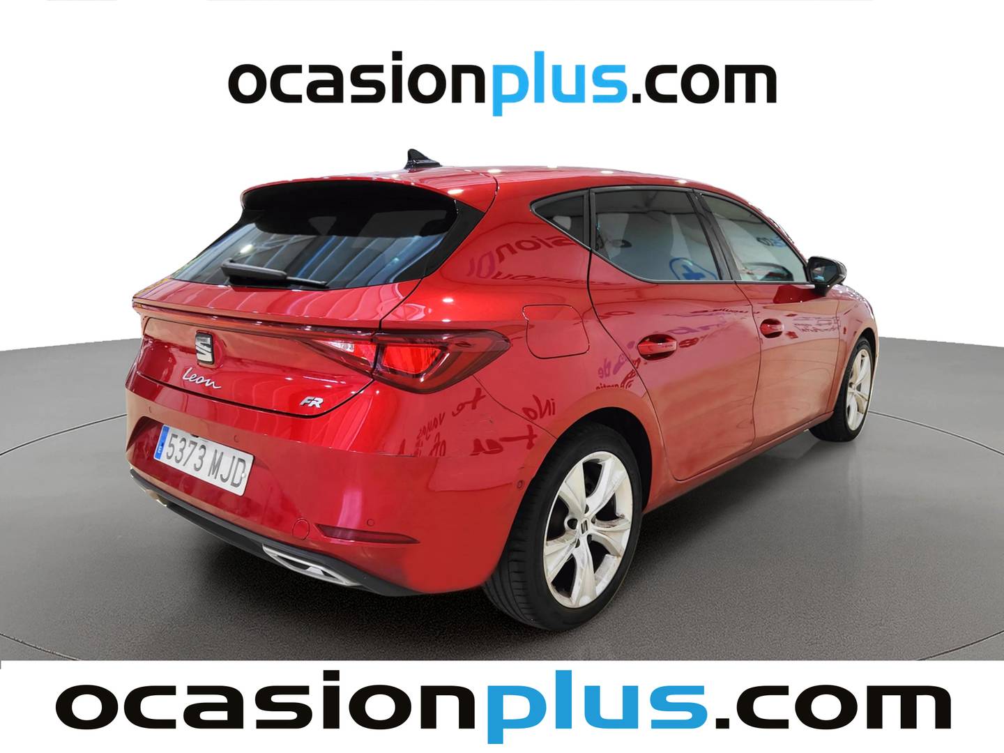 Foto trasera Seat León Seat León 1.0 eTSI S&S FR XL DSG (110 CV) derecha
