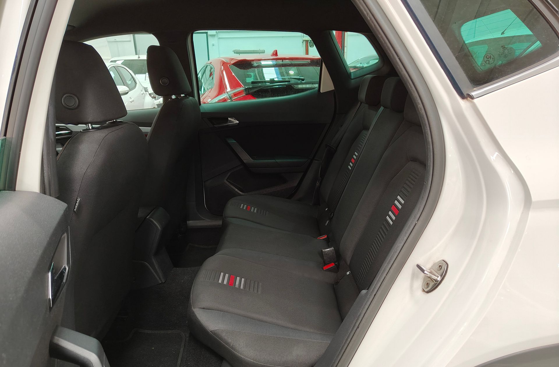 SEAT Arona 1.0 TGI GNC FR - foto 16