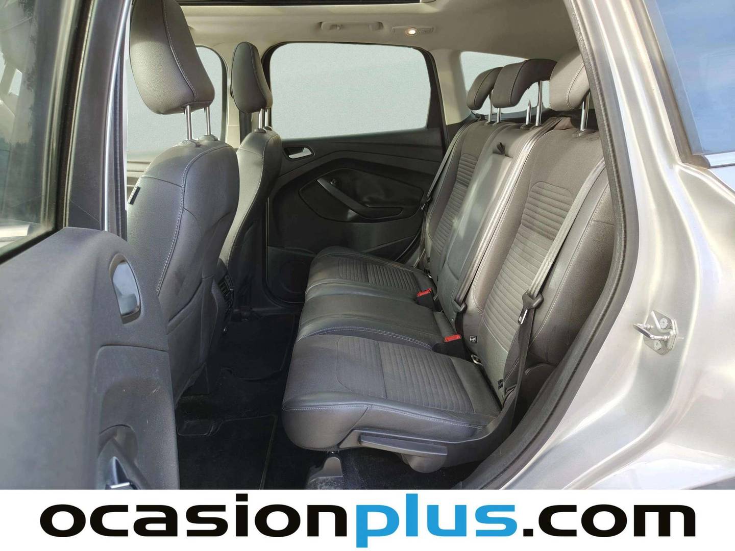 Foto asientos traseros Ford Kuga Ford Kuga 1.5 EcoBoost S&S Titanium 4x2 (150 CV)