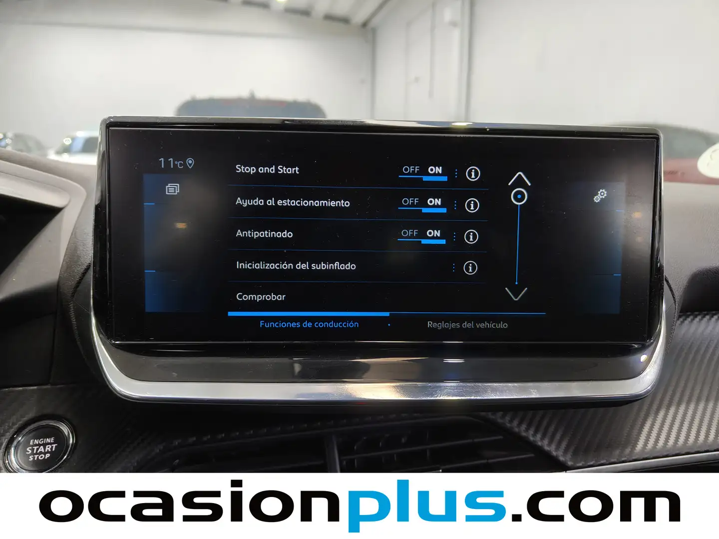 Foto Peugeot 2008 Peugeot 2008 BlueHDi 130 S&S Allure Pack EAT8 (130 CV)