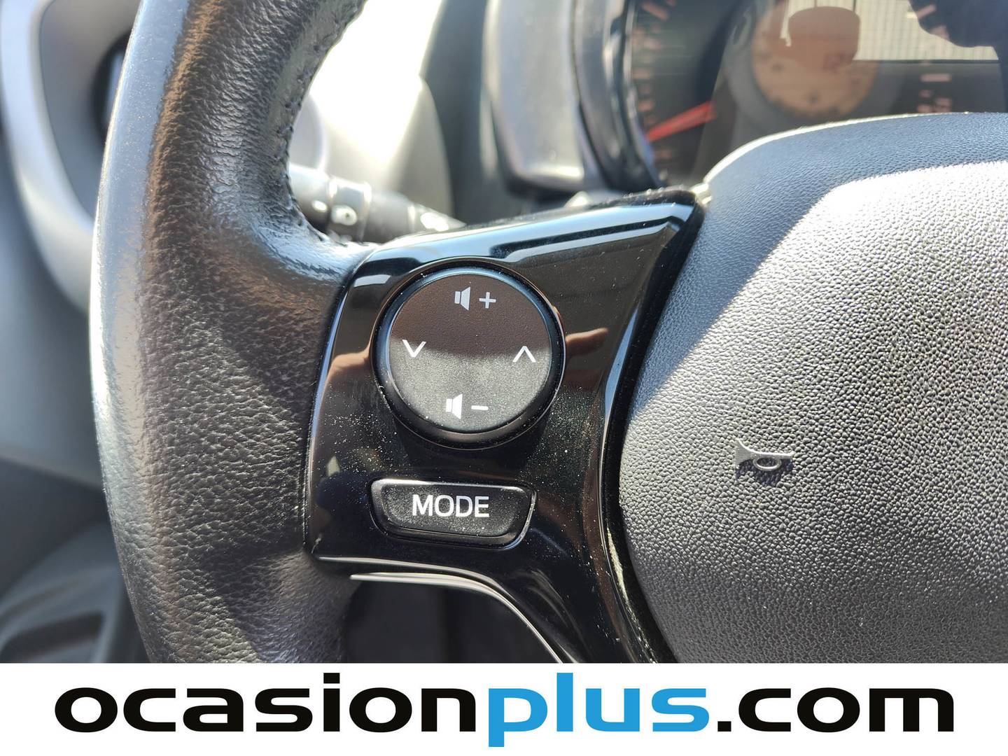 Peugeot 108 Peugeot 108 1.2 PureTech Active (82 CV) seminuevo