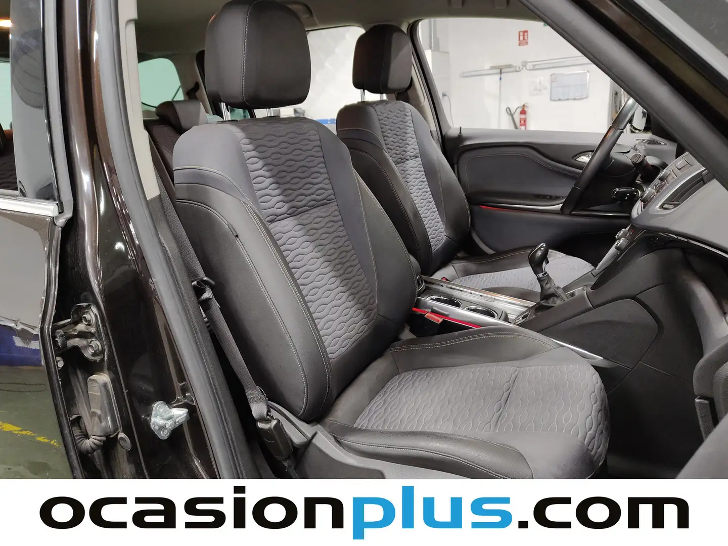 Foto Opel Zafira Tourer Opel Zafira Tourer 2.0 CDTi S/S Ecoflex Excellence (130 CV) 7 Plazas