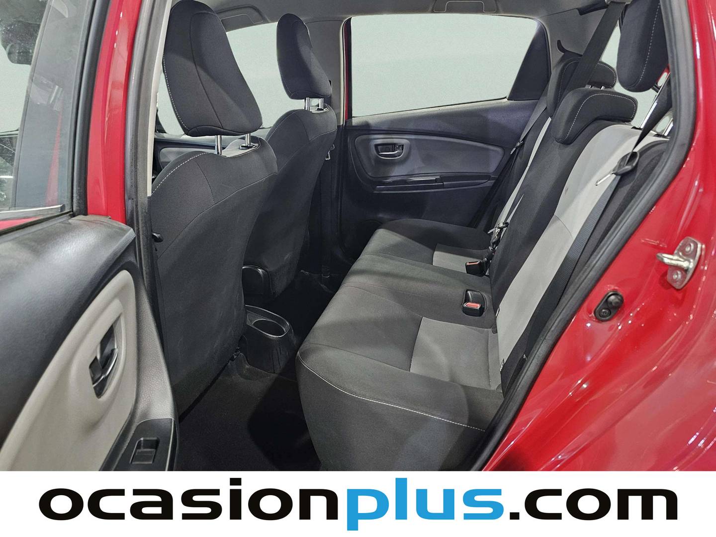 Foto asientos traseros Toyota Yaris Toyota Yaris 1.5 Active (111 CV)