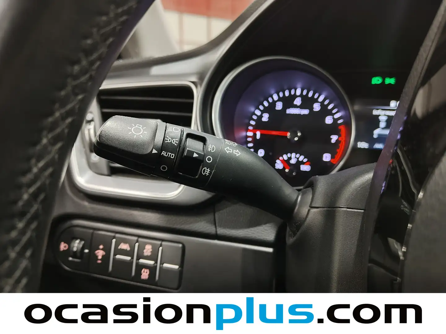 Foto KIA XCeed Kia XCeed 1.0 T-GDi Drive (120 CV)