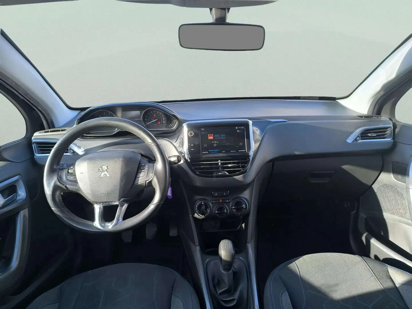 Foto Peugeot 2008 Peugeot 2008 PureTech 82 S&S Style (82 CV)