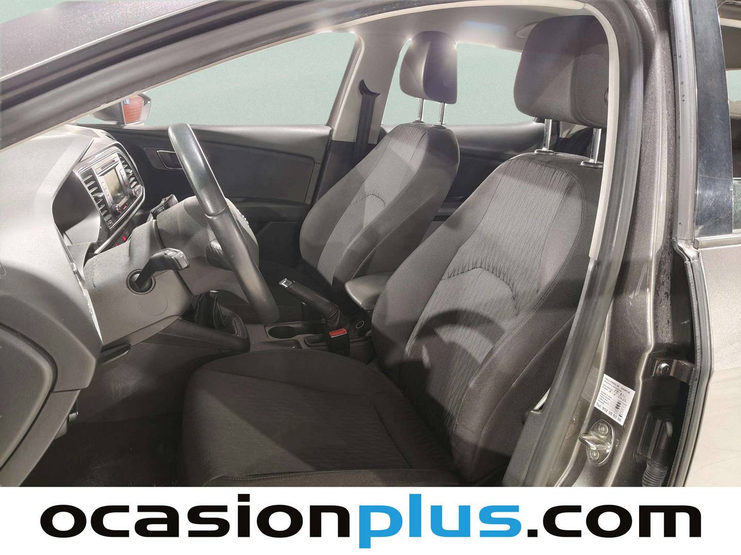 Foto asientos delanteros Seat León SEAT León 1.6 TDI S&S Style (105 CV)