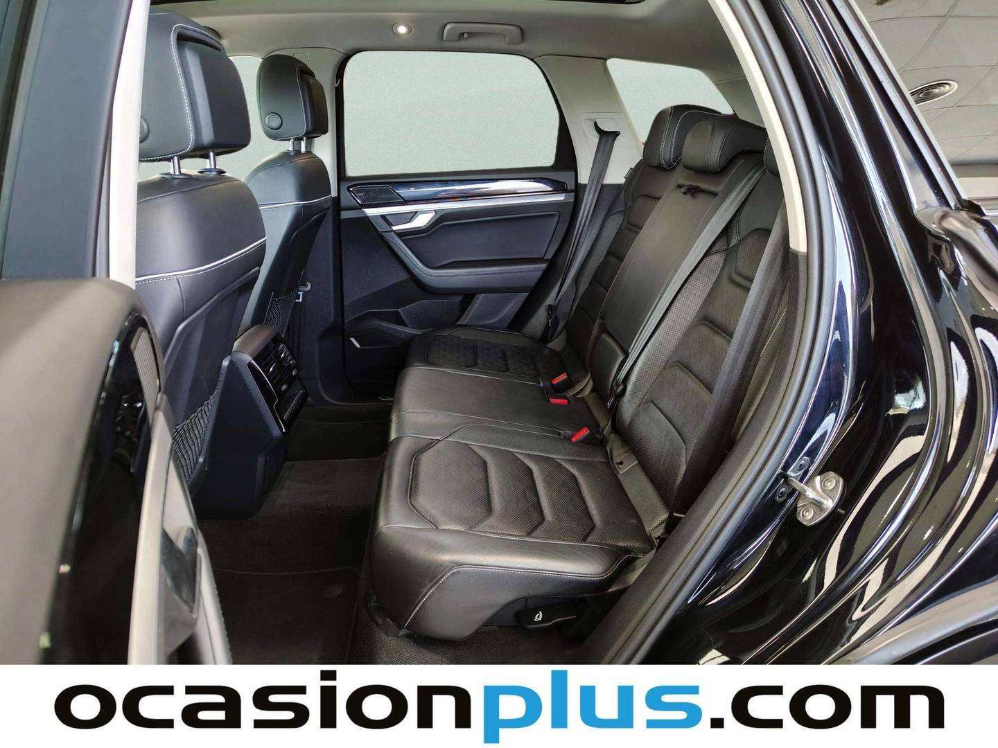 Foto asientos traseros Volkswagen Touareg Volkswagen Touareg R-Line 3.0 TDI 4Motion (231 CV) Tiptronic