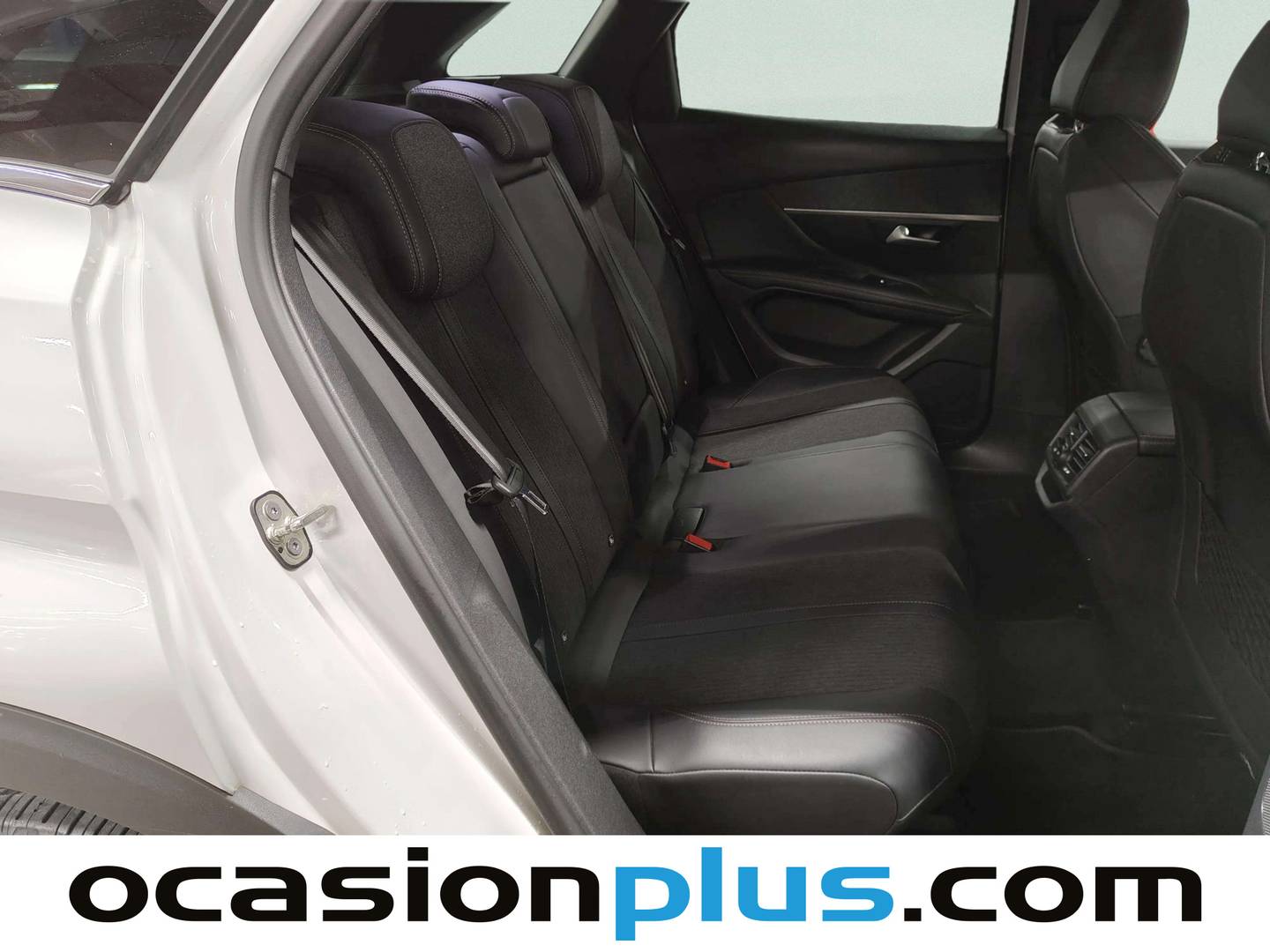 Foto Peugeot 3008 Peugeot 3008 BlueHDI 130 S&S GT Line (130 CV)