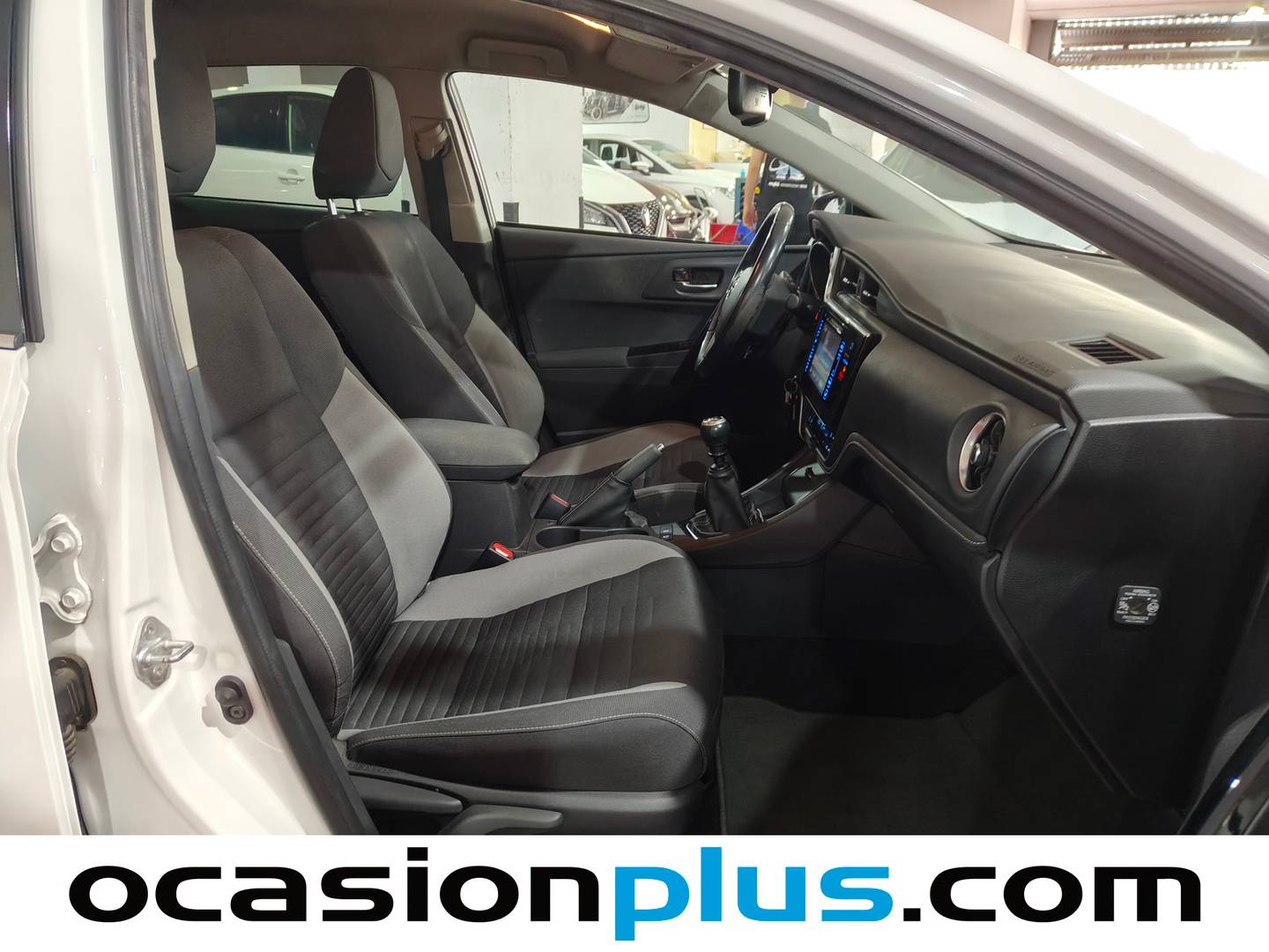 Toyota Auris Toyota Auris 120T Active (116 CV) km 0
