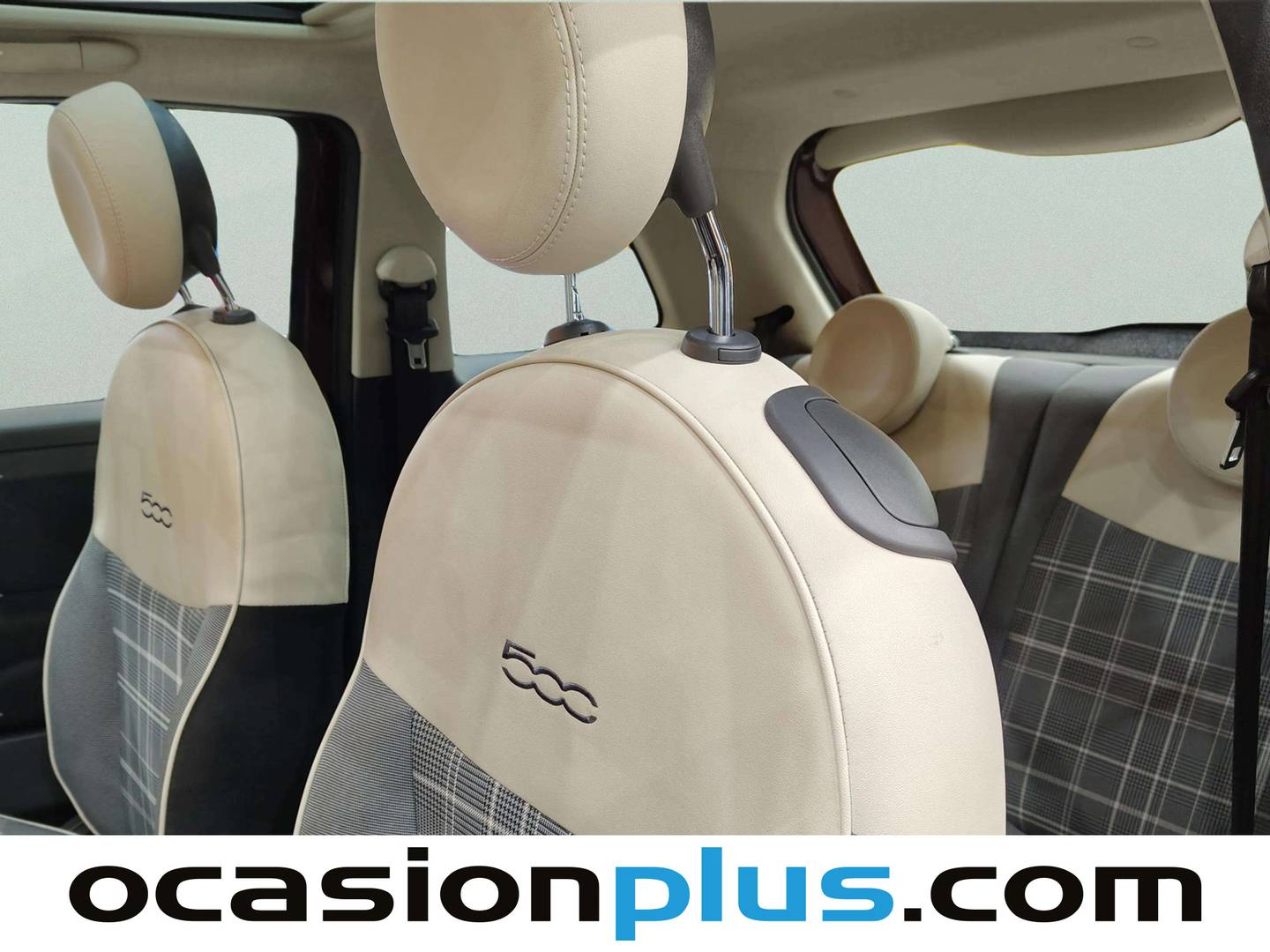 Foto Fiat 500 Fiat 500 1.2 8v Lounge (69 CV)