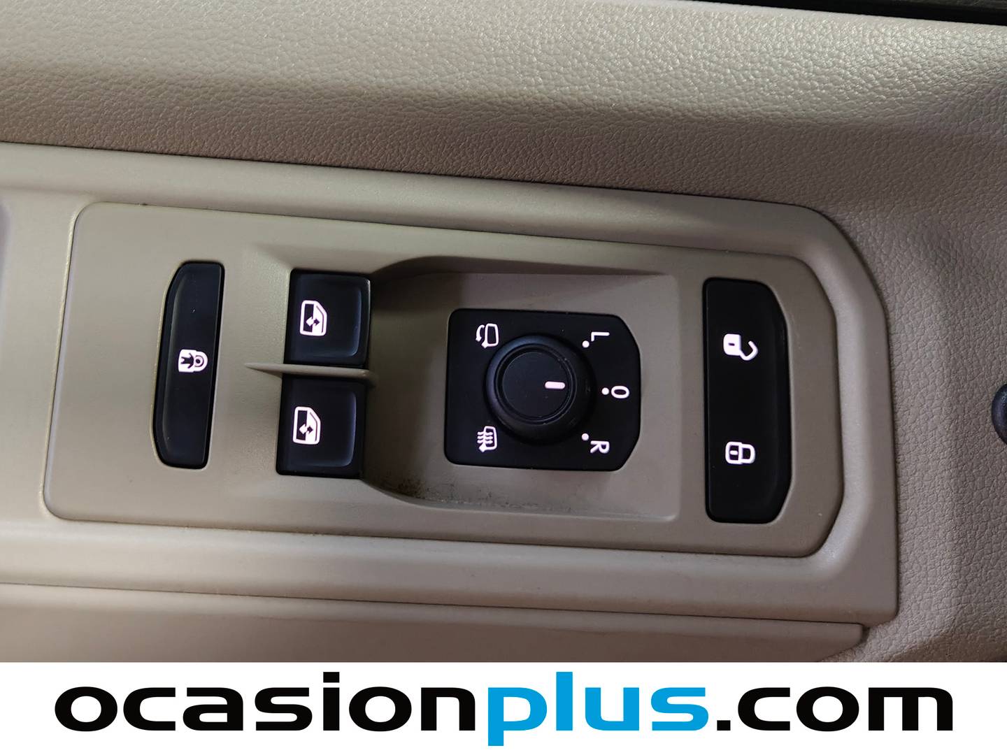 Volkswagen Multivan Volkswagen Multivan 1.4 TSI PHEV Batalla Corta (218 CV) DSG 7 Plazas de ocasión