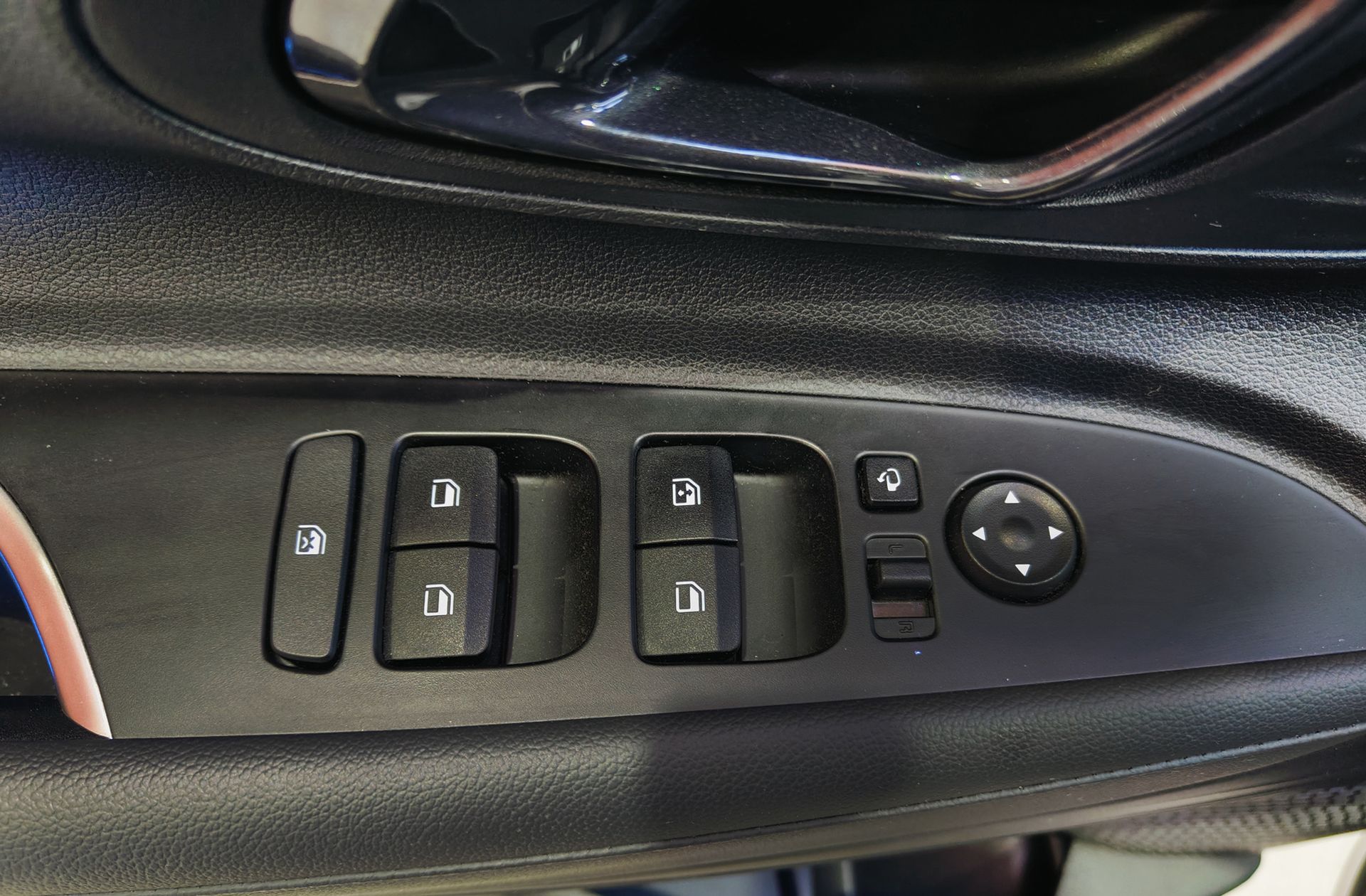 Hyundai Bayon 1.0 T-GDi Tecno - foto 29