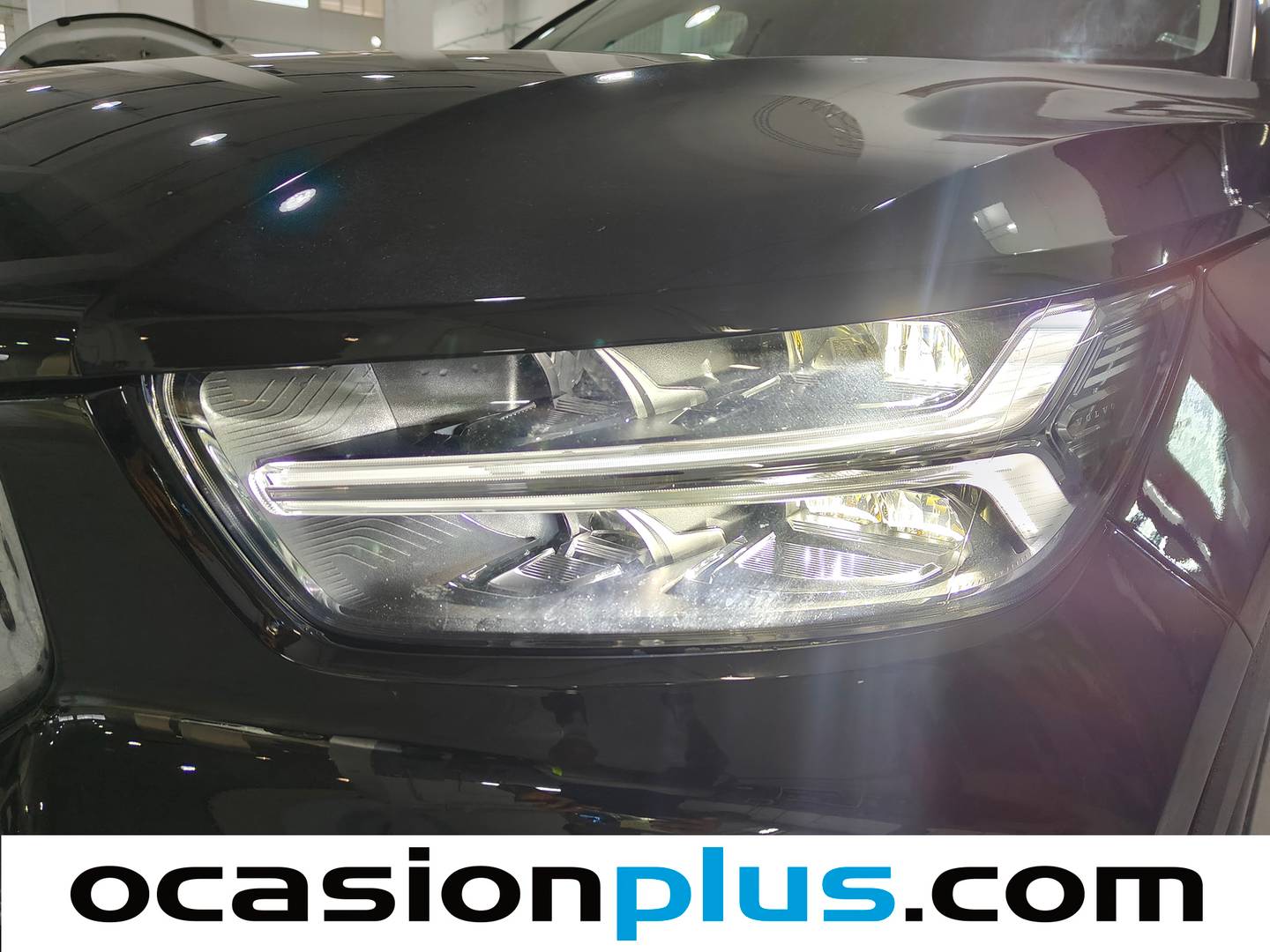 Extras del Volvo XC40 Volvo XC40 B3 G Momentum Core Auto (163 CV)