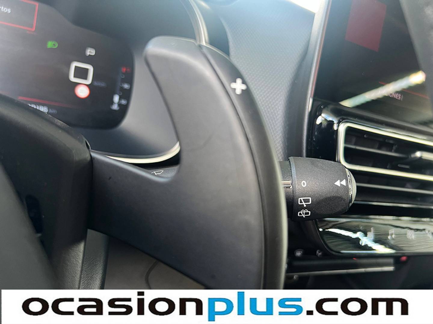 Foto Citroën C5 Aircross Citroen C5 Aircross PureTech 130 S&S Shine Pack EAT8 (131 CV)