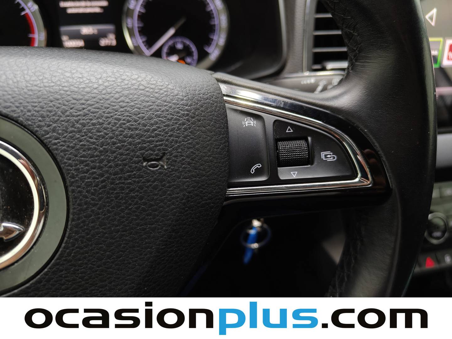 Skoda Karoq Skoda Karoq 1.0 TSI Ambition (115 CV) gasolina