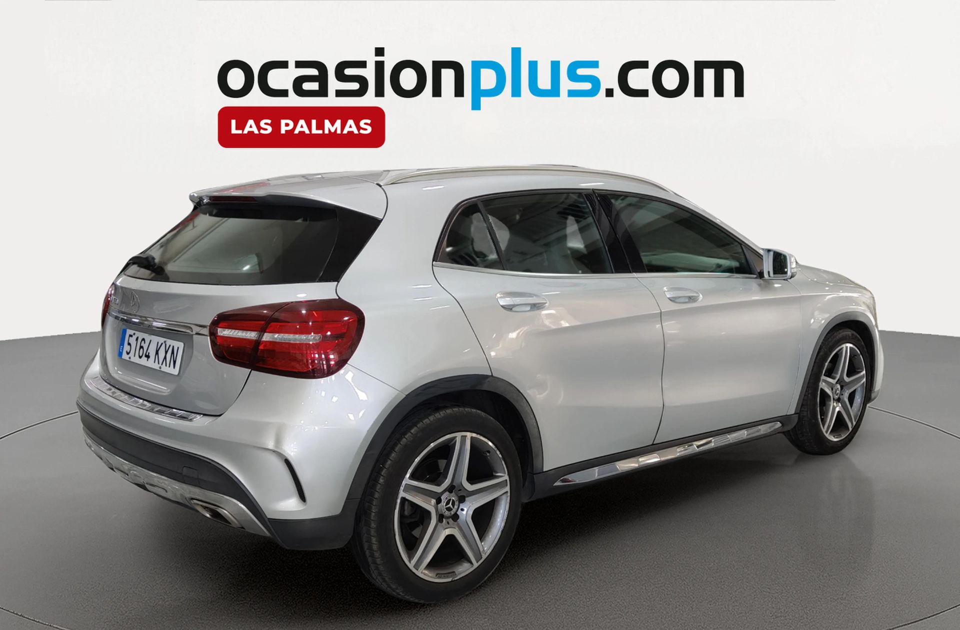 Mercedes-Benz GLA 180 Pack AMG - foto 4