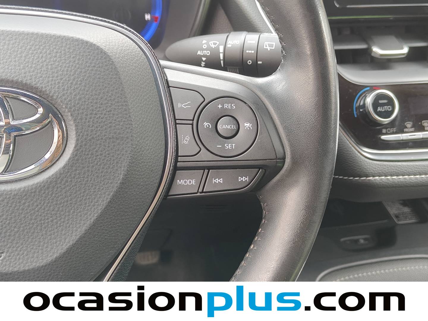 Foto Toyota Corolla Toyota Corolla 1.8 125 Híbrido Feel! E-CVT (122 CV)