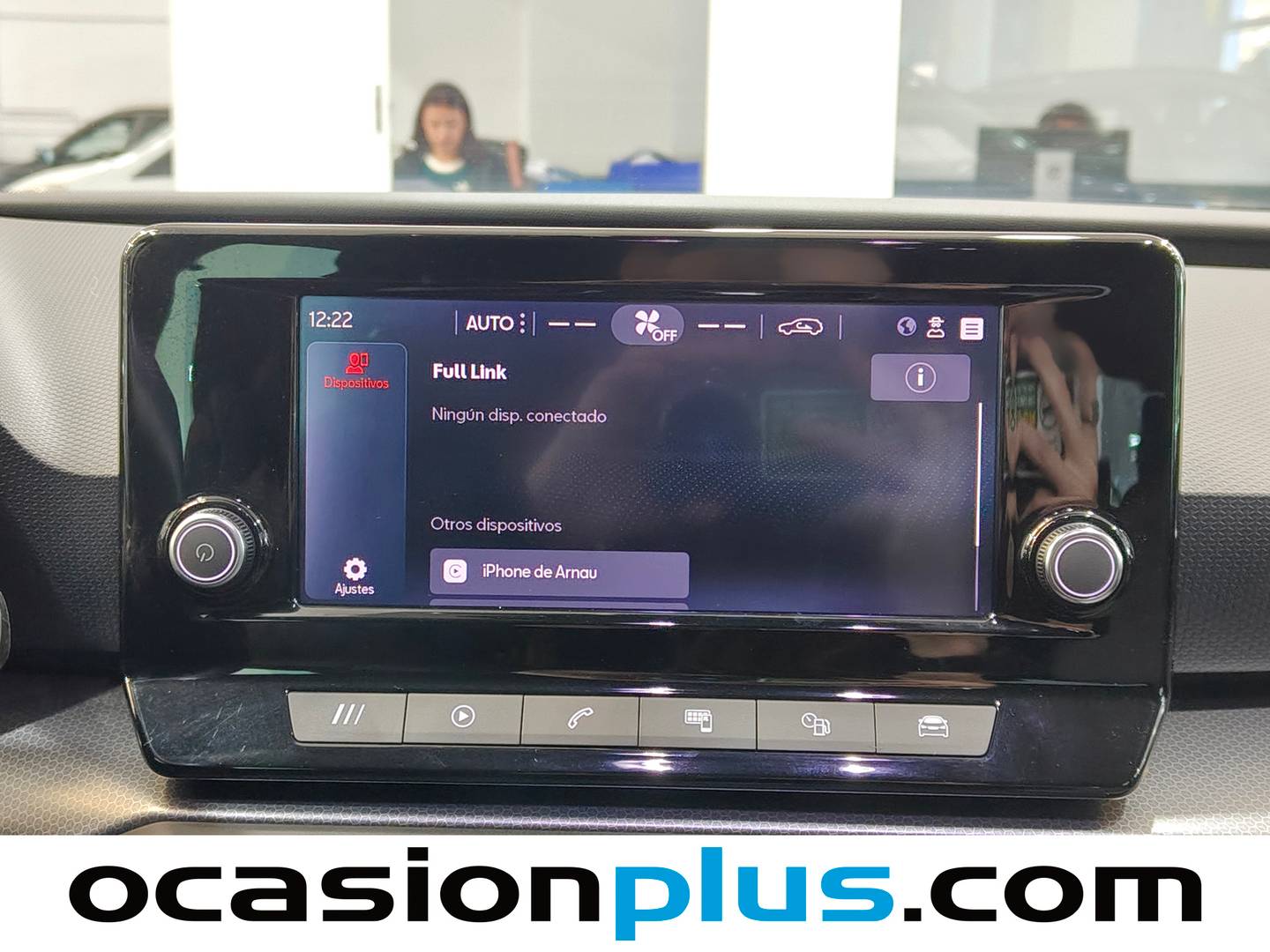 Extras y acabados del Seat León SEAT León 1.5 eTSI S&S Style Special Edition DSG (150 CV)