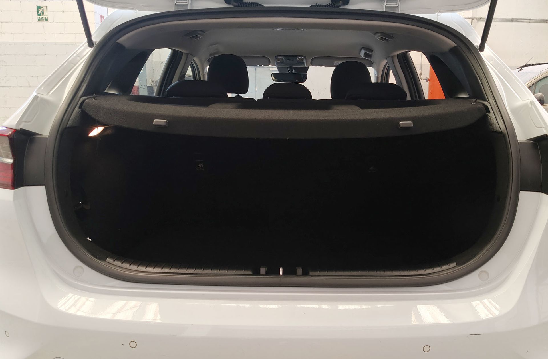 Kia Ceed 1.6 MHEV iMT Drive - foto 17