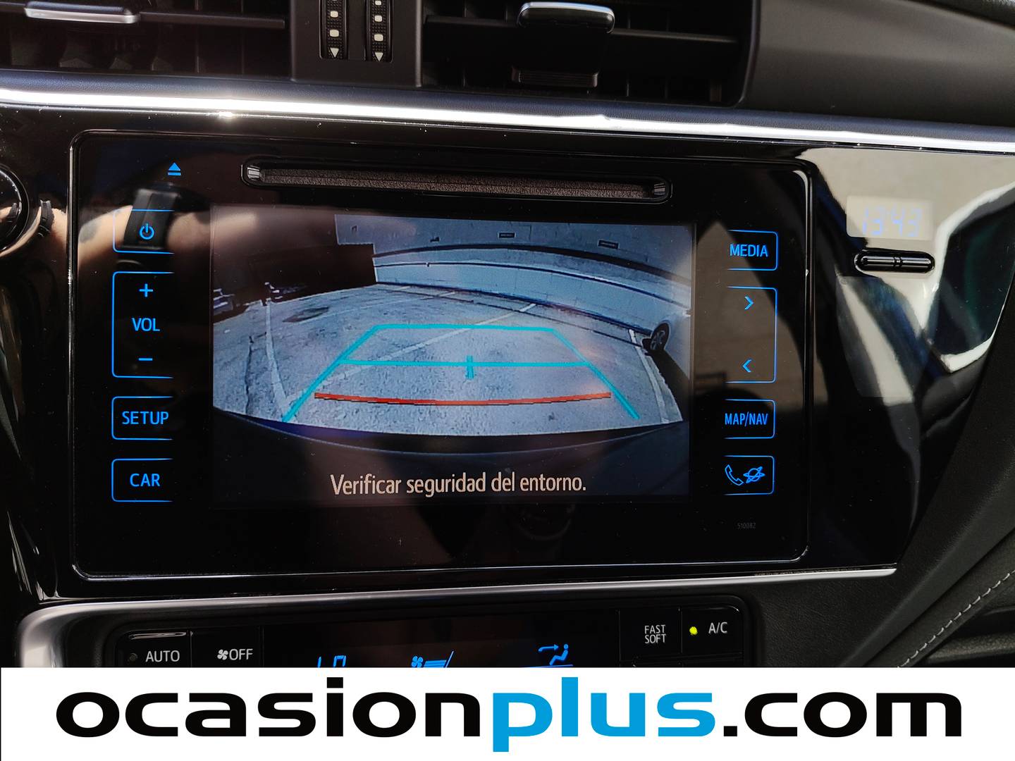 Extras y acabados del Toyota Auris Toyota Auris 1.8 140H Hybrid Feel! (136 CV)