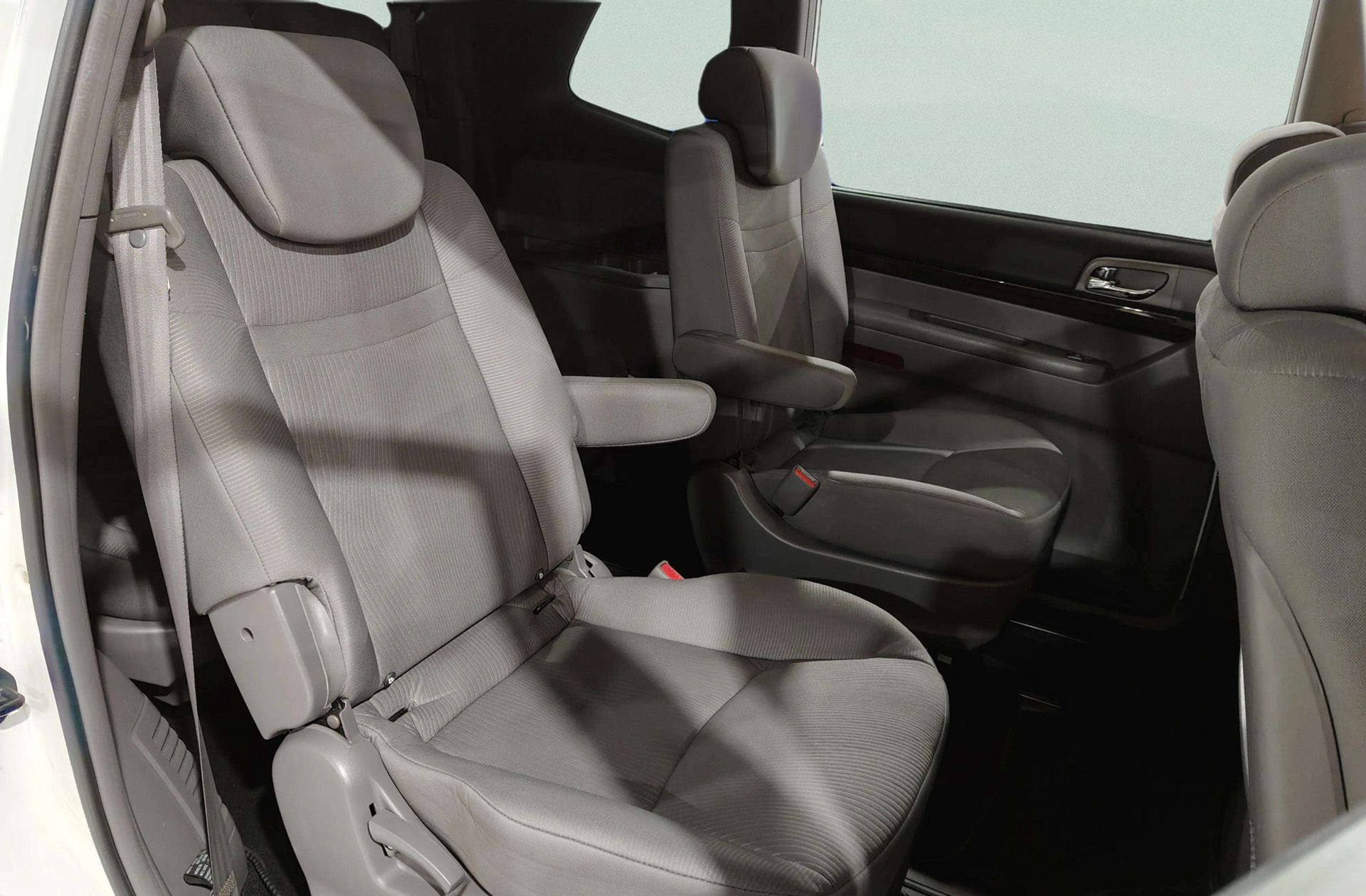 SsangYong Rodius D22T Line - foto 14