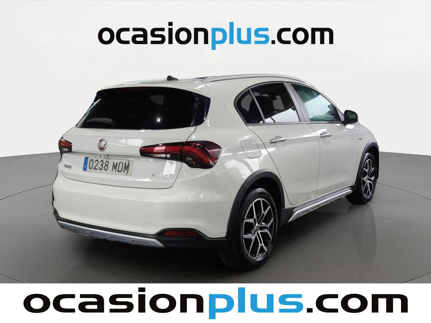 Foto trasera Fiat Tipo Fiat Tipo 1.5 Hybrid Cross DCT (130 CV) derecha