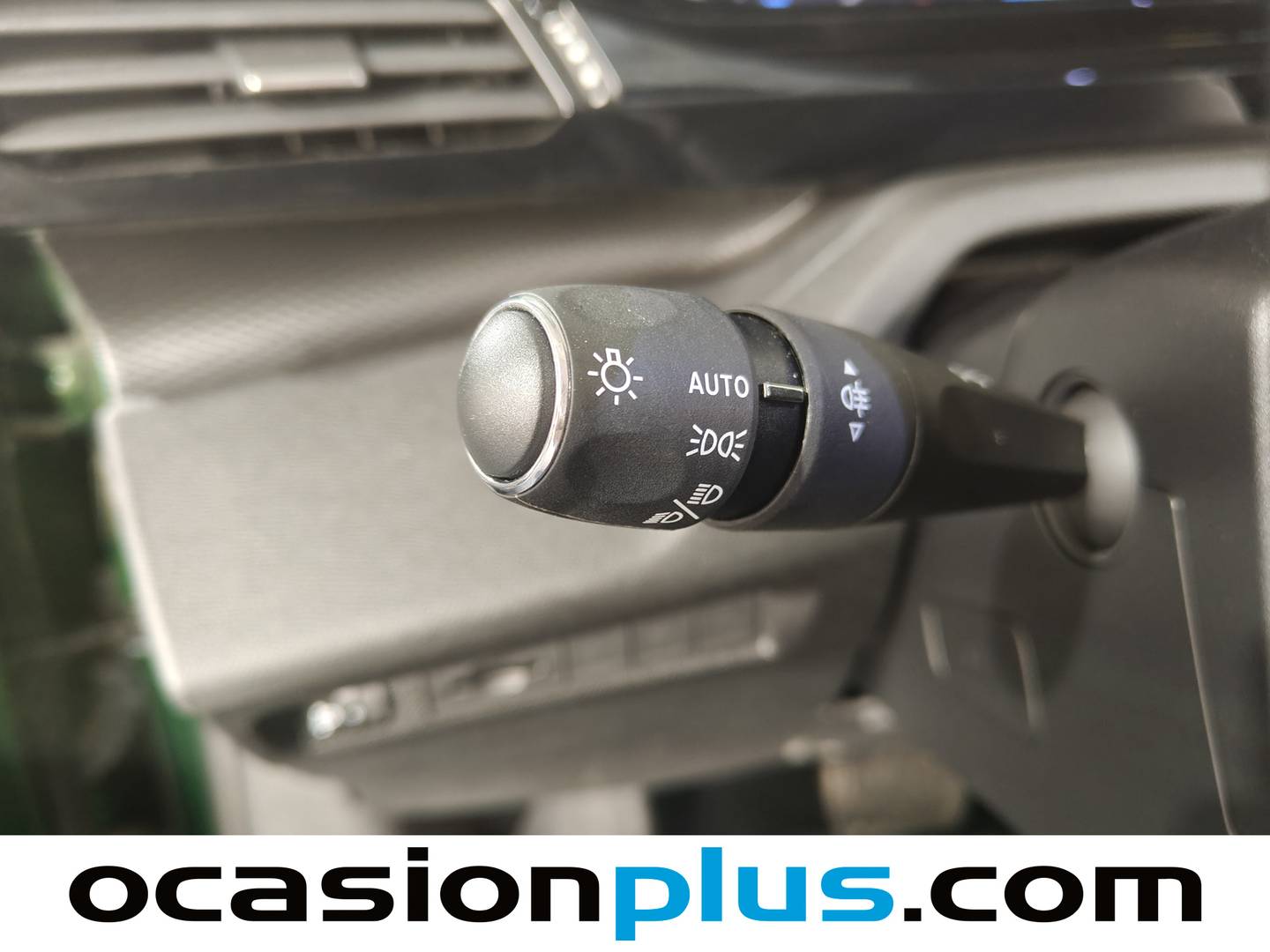 Foto Peugeot 308 Peugeot 308 PureTech 130 S&S Active Pack EAT8 (130 CV)