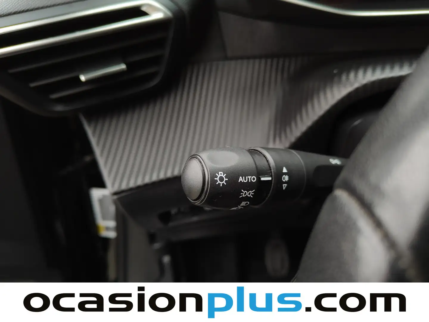 Foto Peugeot 2008 Peugeot 2008 PureTech 130 S&S Allure Pack (130 CV)