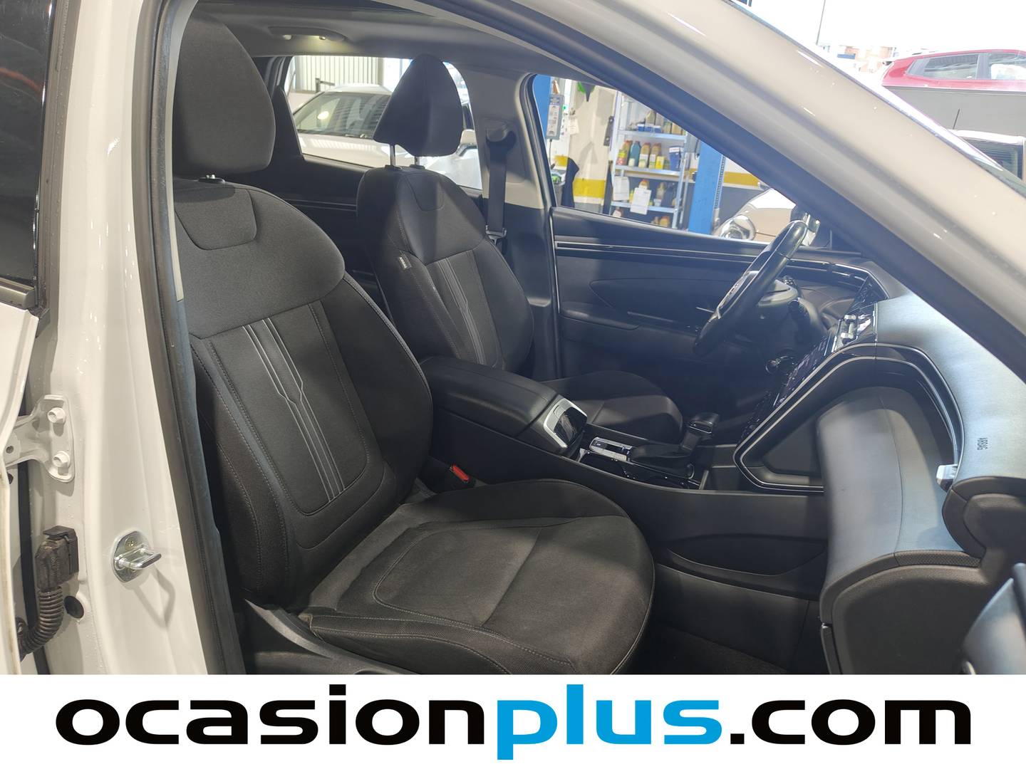 Foto Hyundai Tucson Hyundai Tucson 1.6 CRDI 48V Maxx Sky DCT (136 CV)