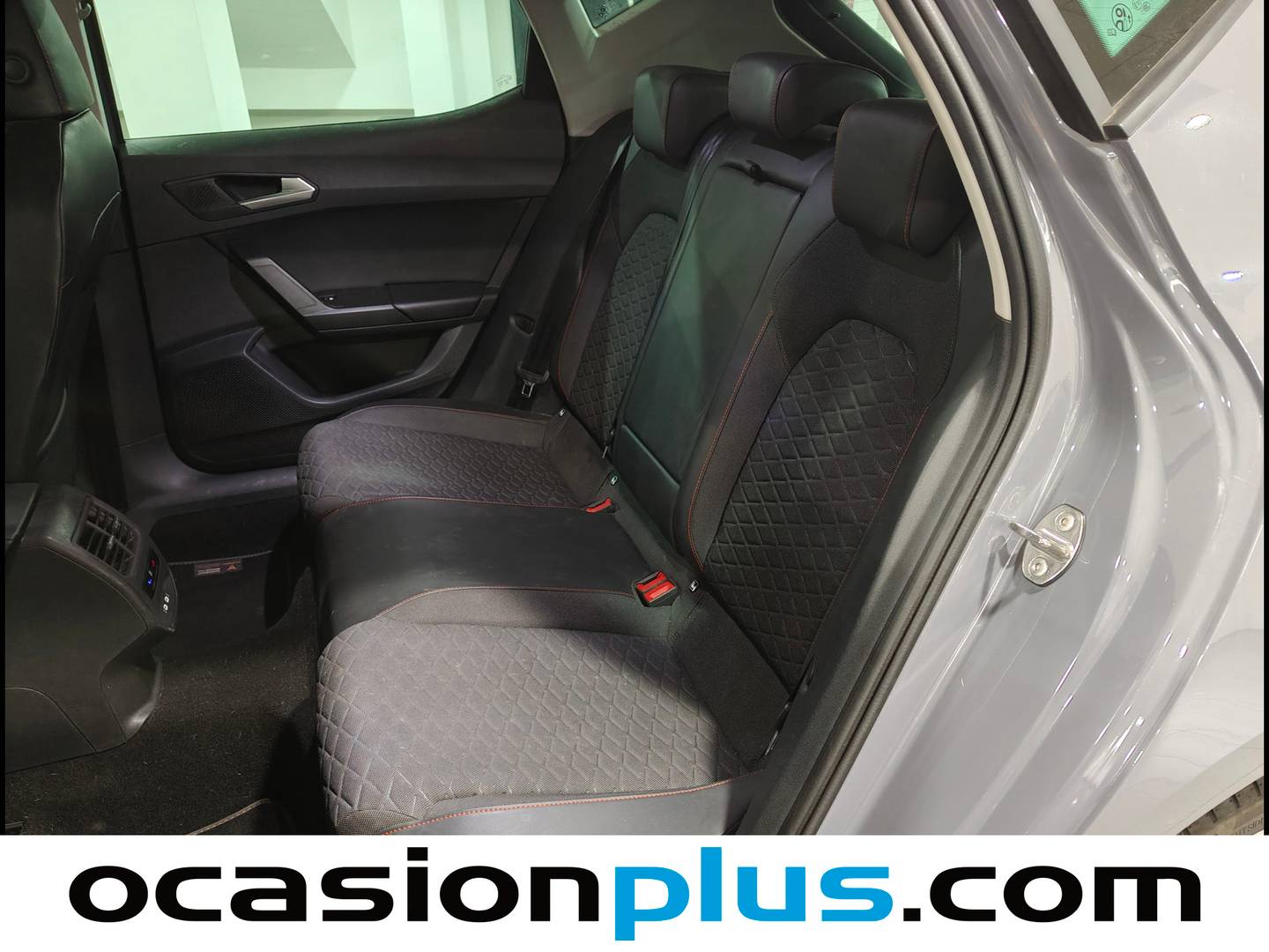 Foto asientos traseros Seat León Seat León 1.5 TSI S&S FR XL (130 CV)