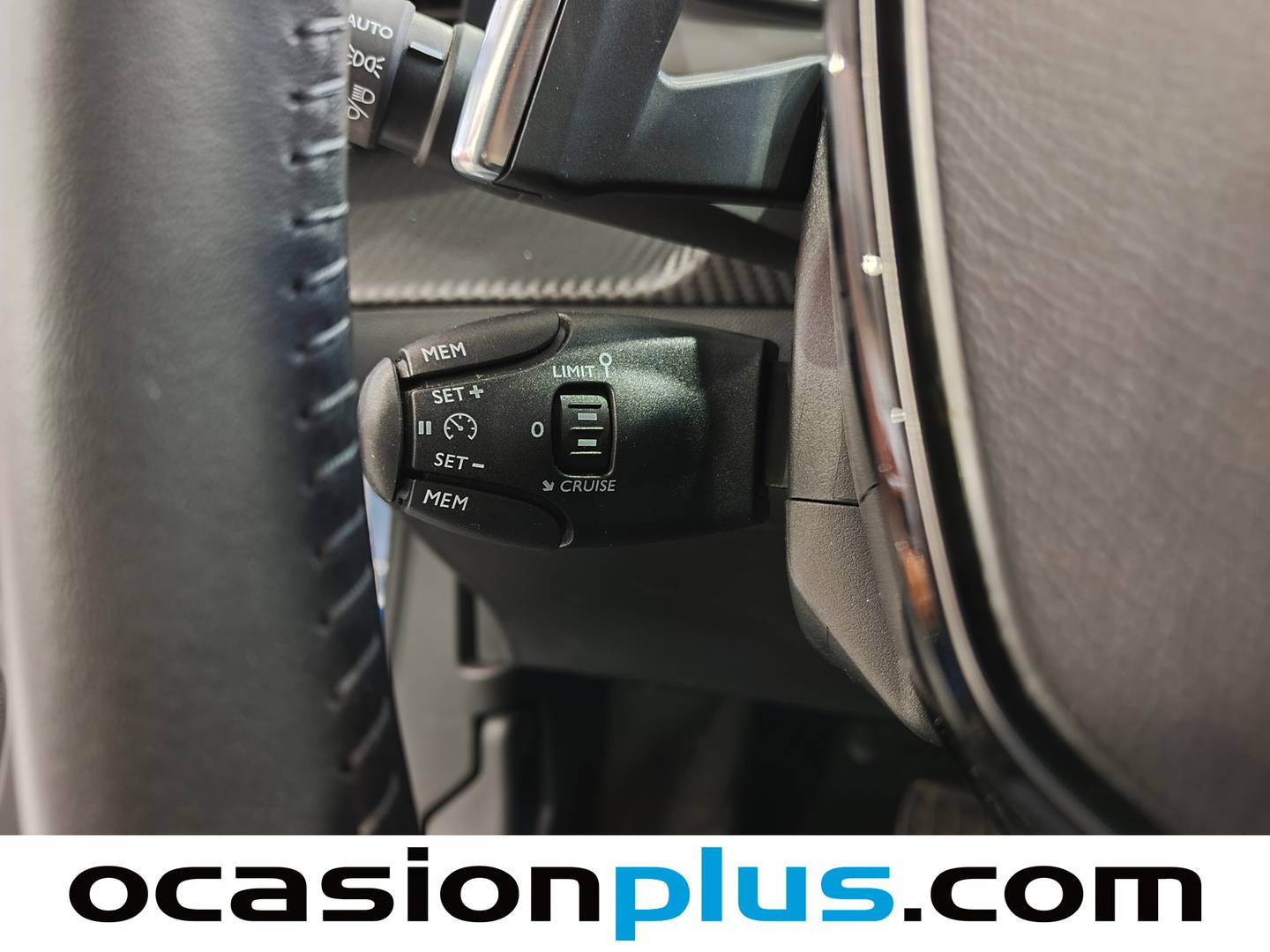 Peugeot 2008 Peugeot 2008 PureTech 130 S&S Allure EAT8 (130 CV) automático