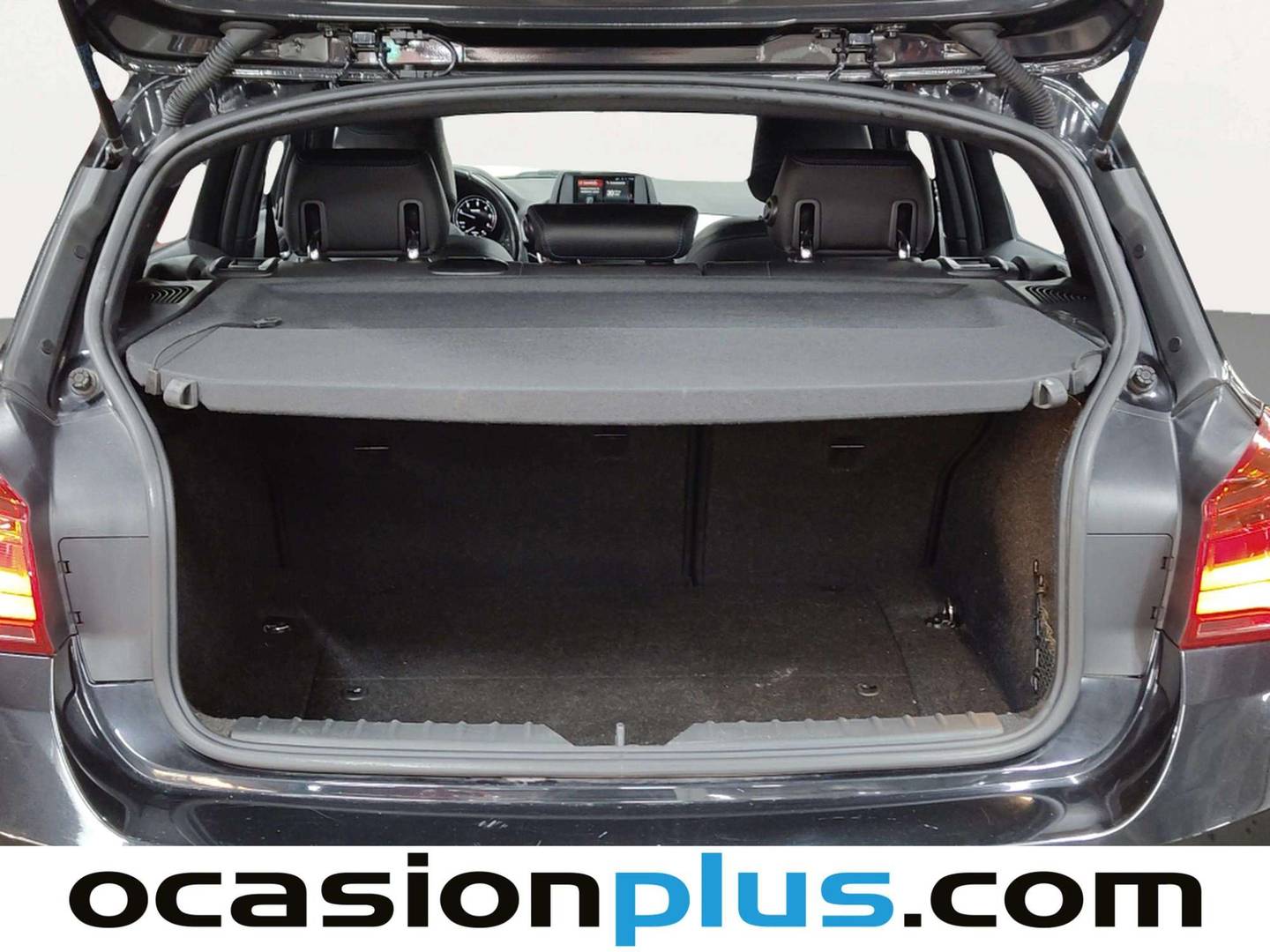 Fotos maletero BMW Serie 1 BMW Serie 1 118d  (150 CV) Pack M