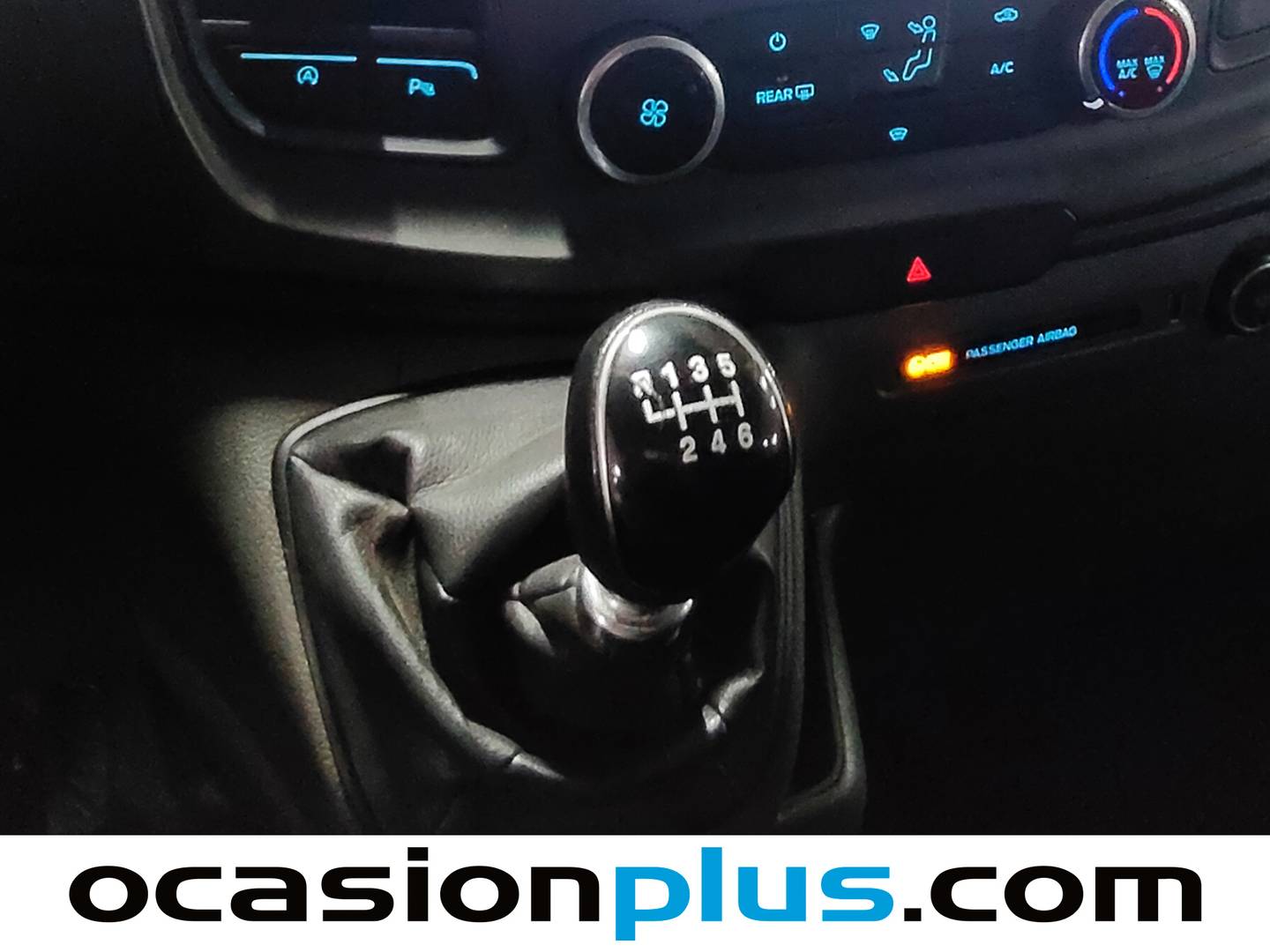 Ford Transit Custom Ford Transit Custom Kombi 2.0 TDCI 320 L2 Trend (130 CV) 6 Plazas de segunda mano