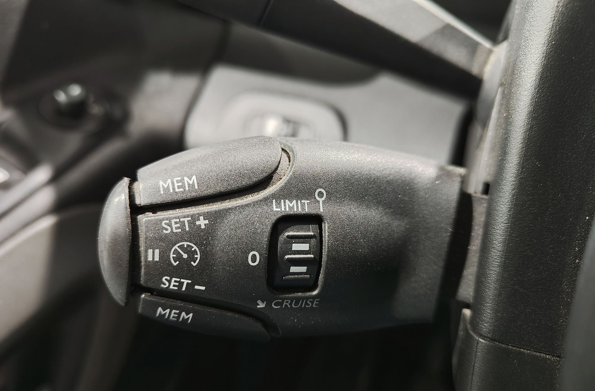 Peugeot Rifter PureTech 110 Active Standard - foto 22