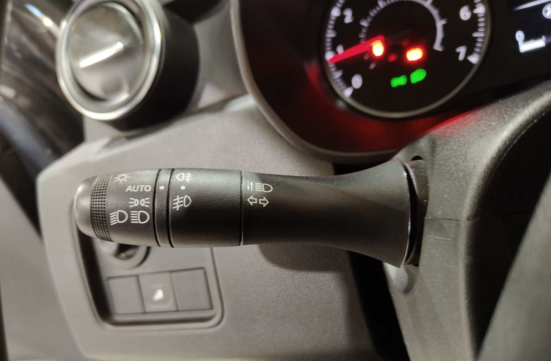 Dacia Duster Prestige TCe EDC - foto 26