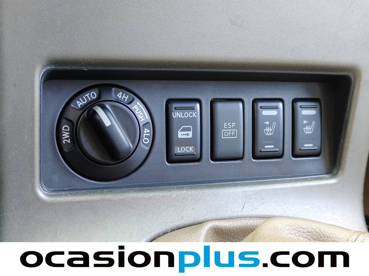 Acabados Nissan Pathfinder Nissan Pathfinder 2.5 dCi LE 7 PLAZAS (171 CV)