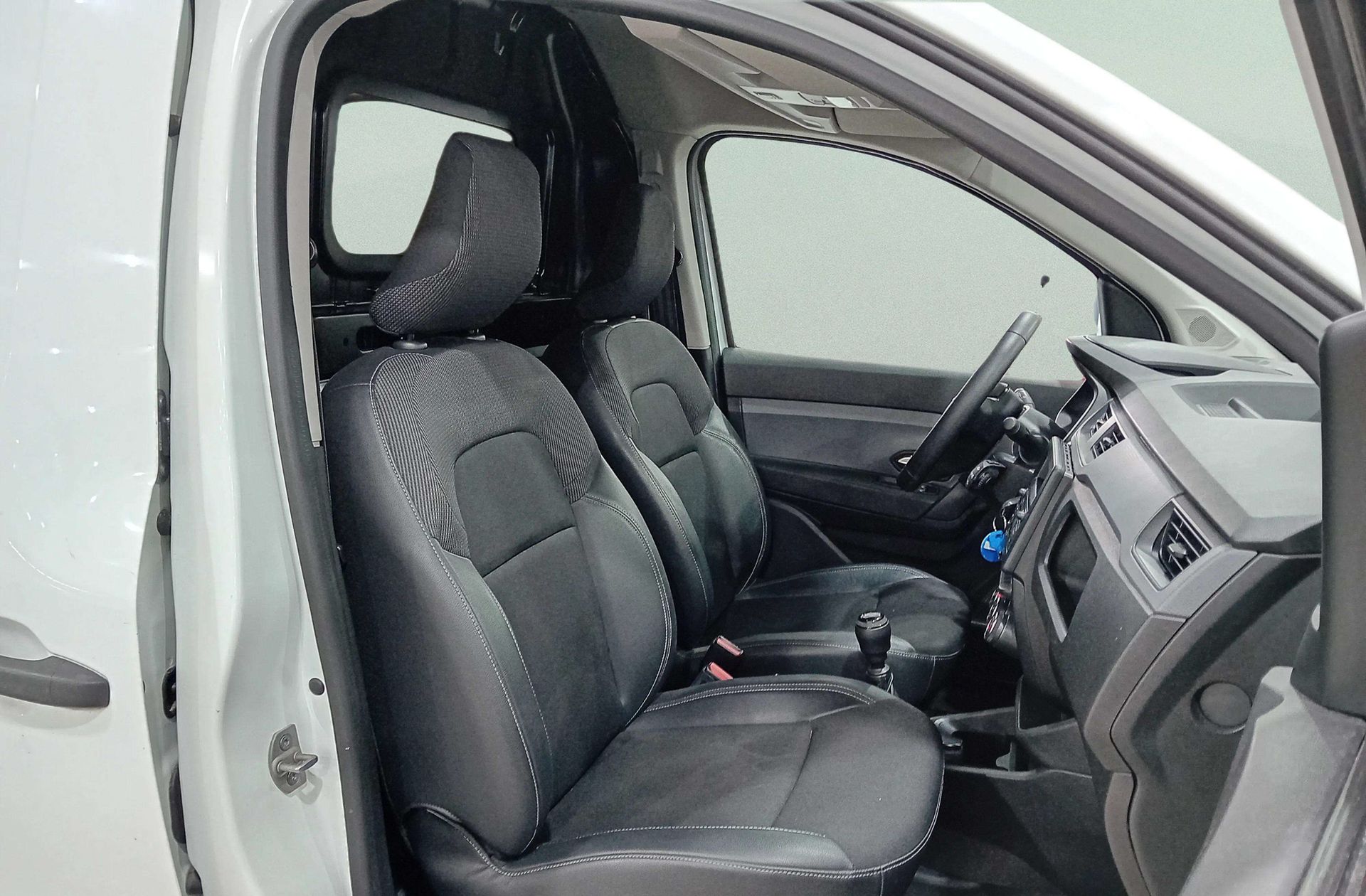 Renault EXPRESS Furgon Confort Blue dCi 2 plazas - foto 14